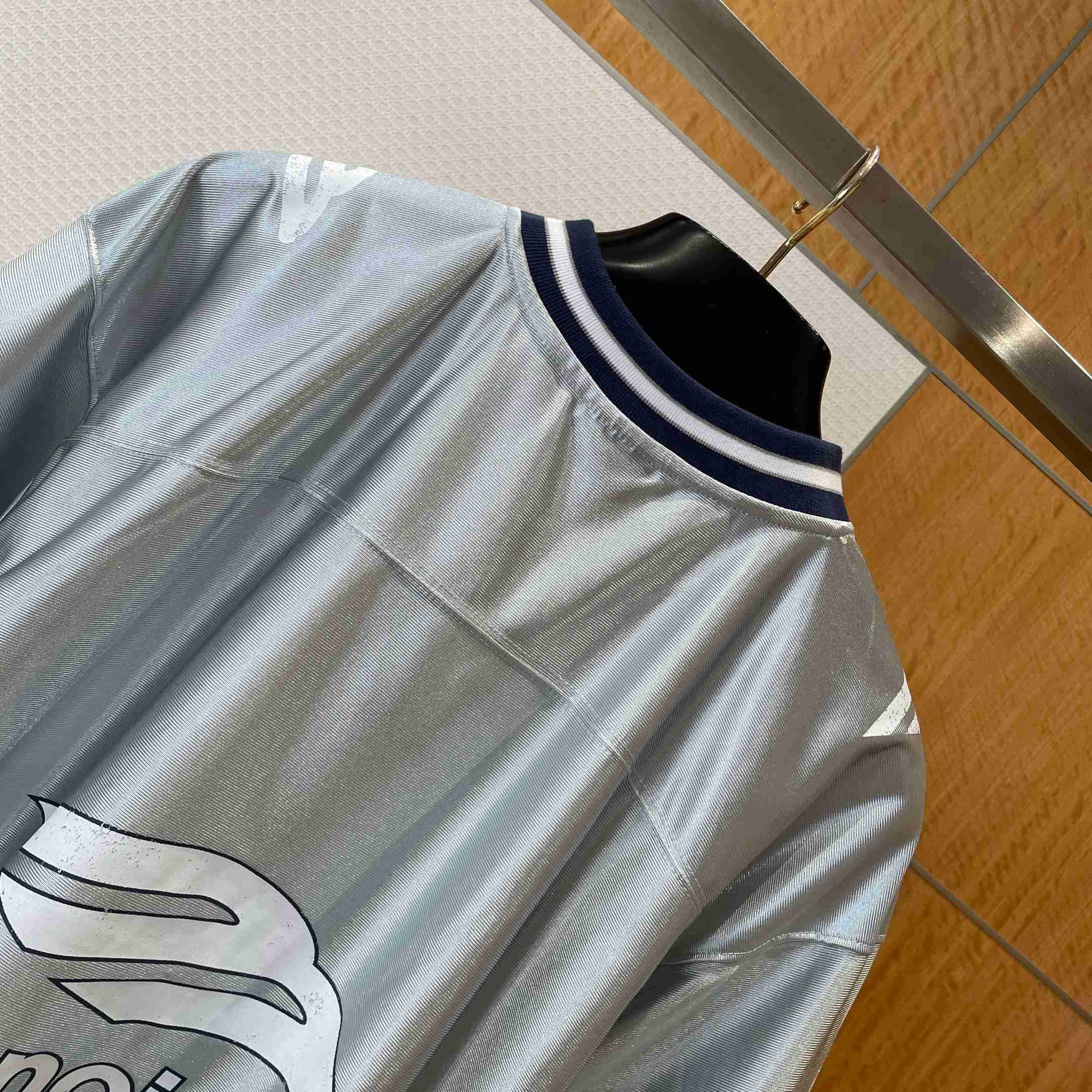 Balenciaga 3b Football V-neck T-shirt Oversized in Grey - DopestKickz