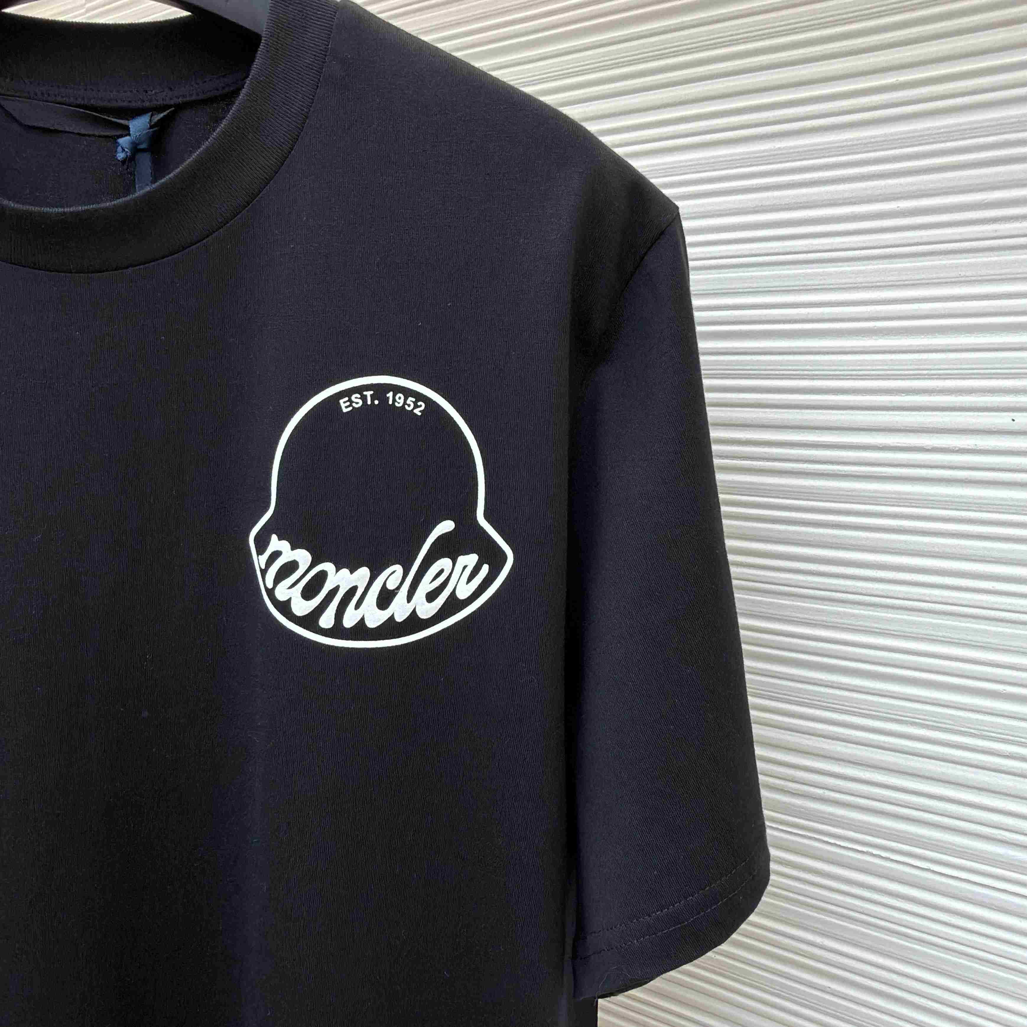 Moncler Logo Cotton T-Shirt - DopestKickz