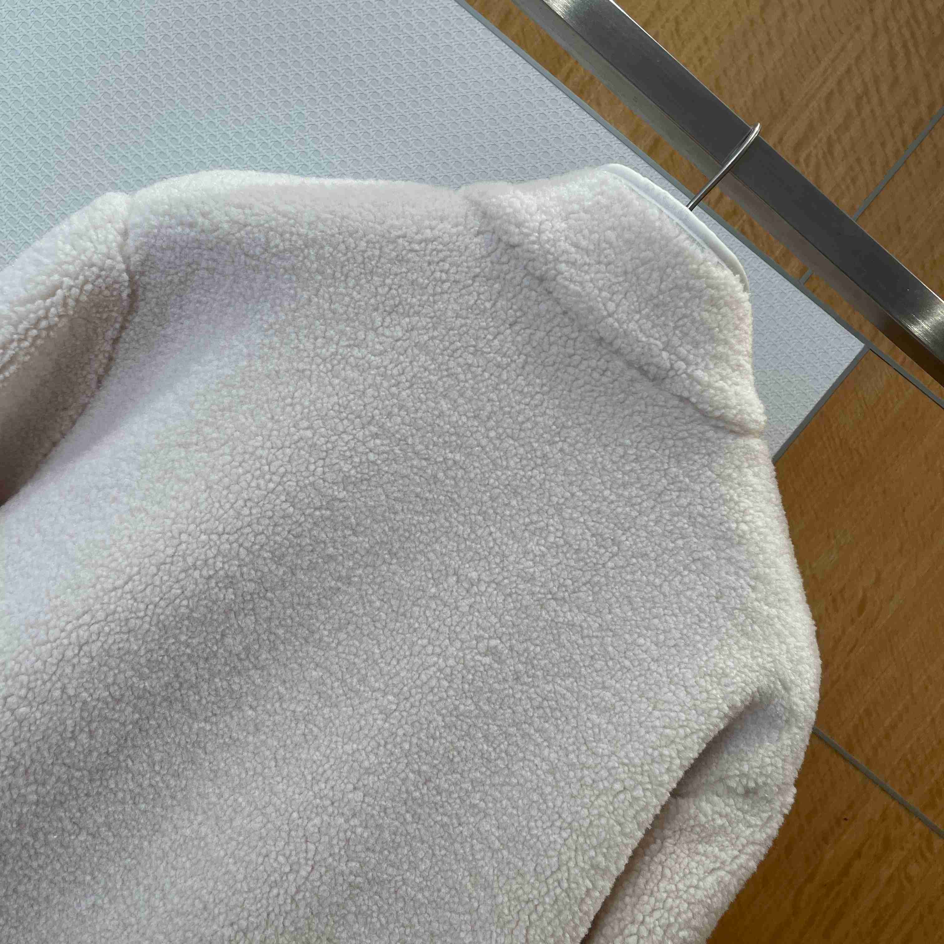 Dior  Mountain Fleece - DopestKickz