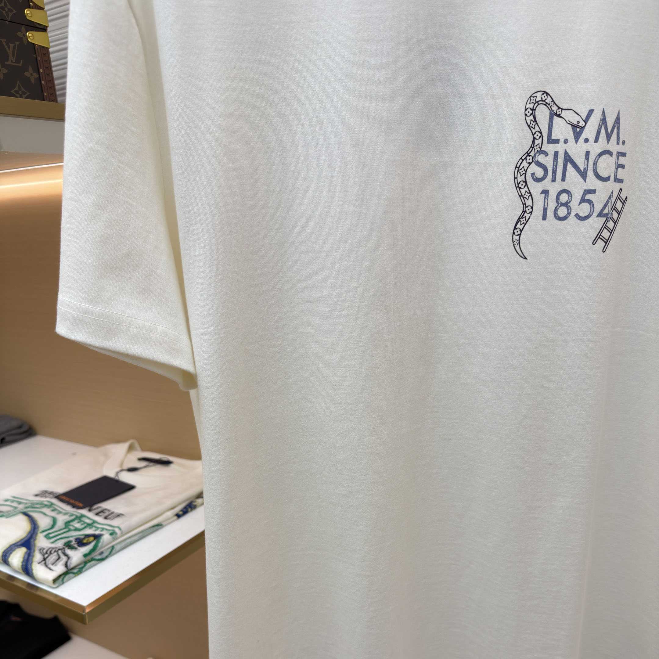 Louis Vuitton Printed T-Shirt 1AJUD5 - DopestKickz