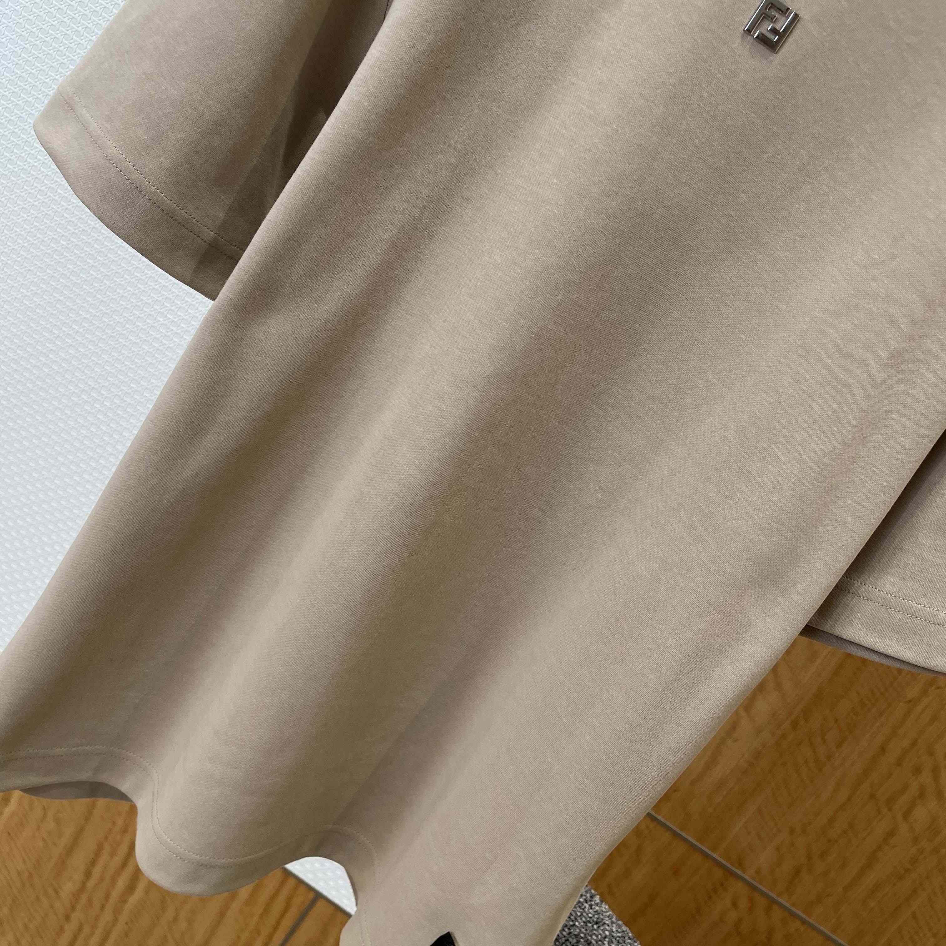Fendi Beige Cotton T-shirt - DopestKickz