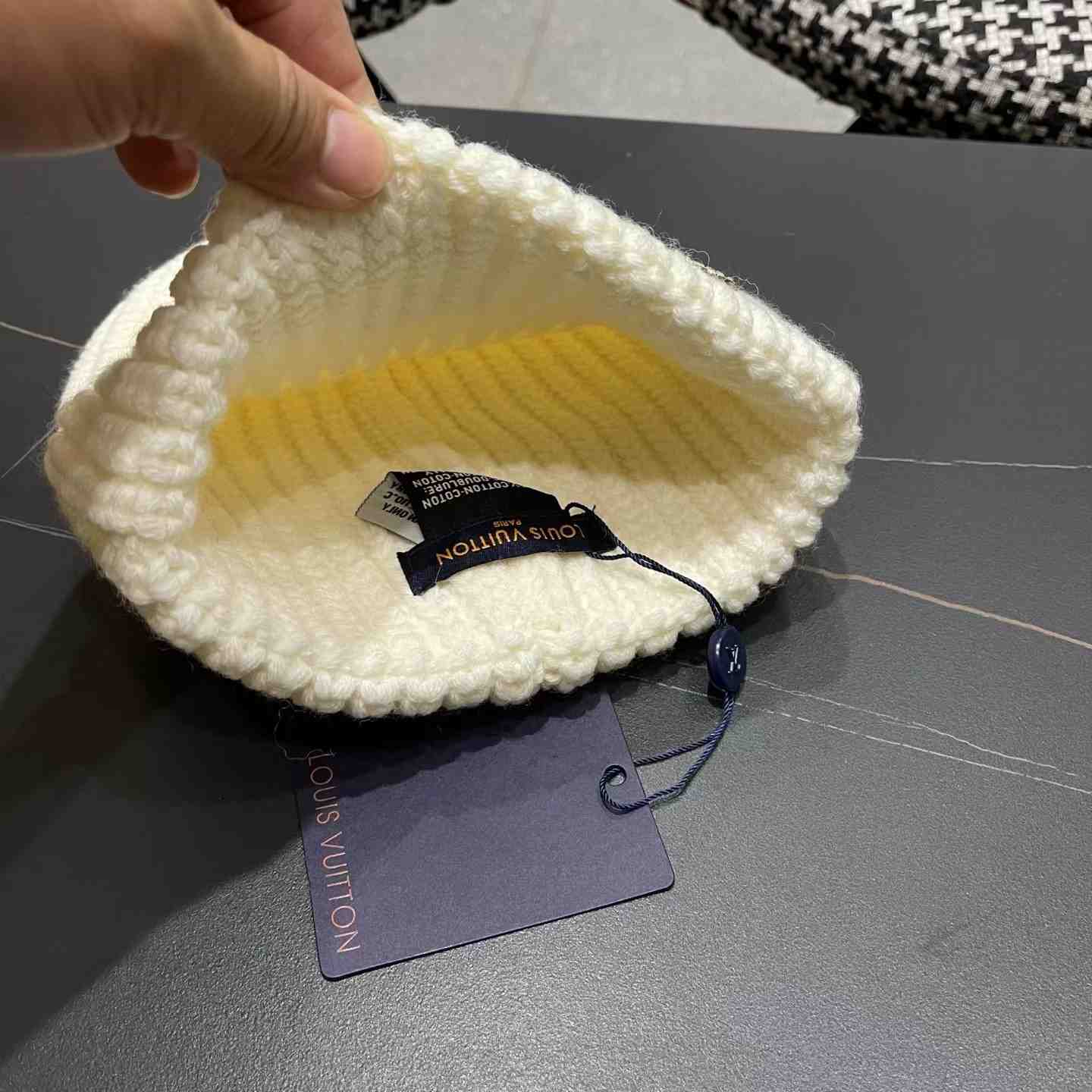 Louis Vuitton Beanie    - DopestKickz