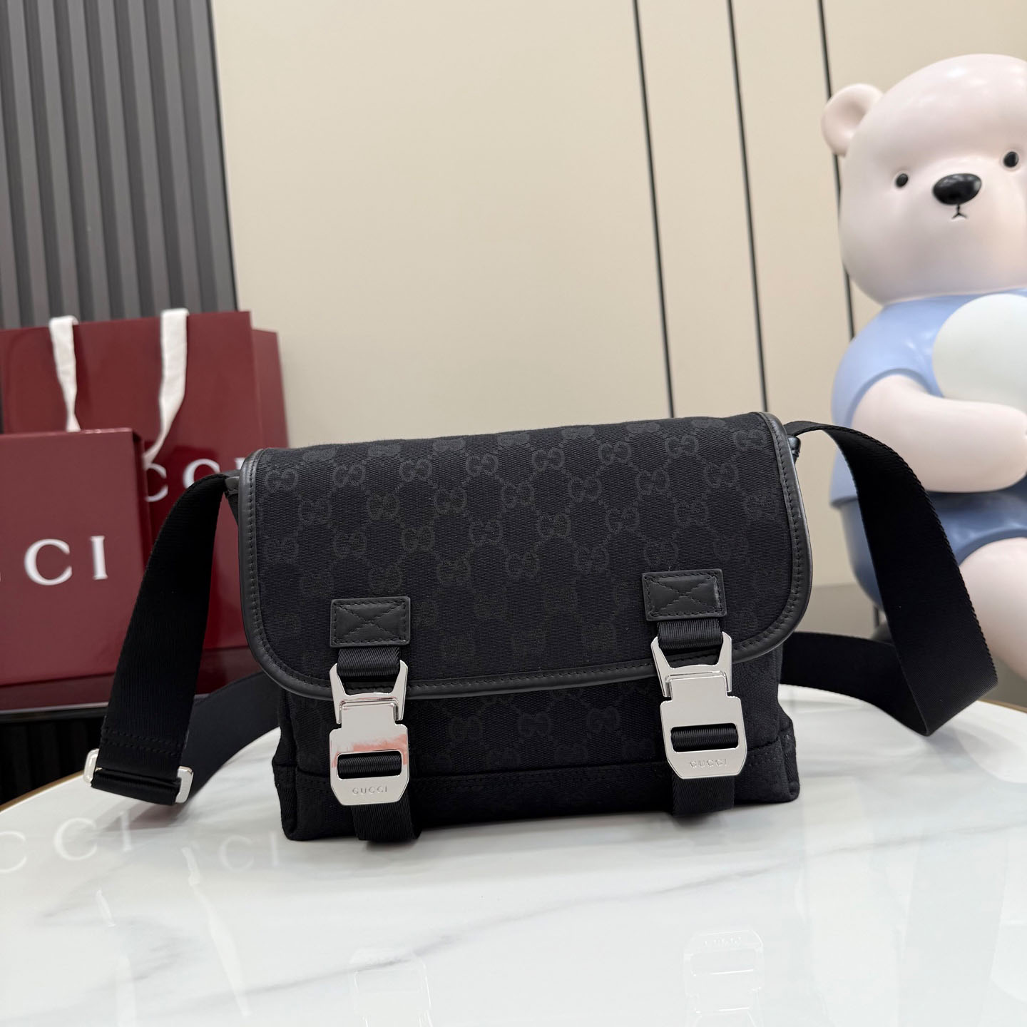 Gucci GG Canvas Small Crossbody Bag 854745 - DopestKickz