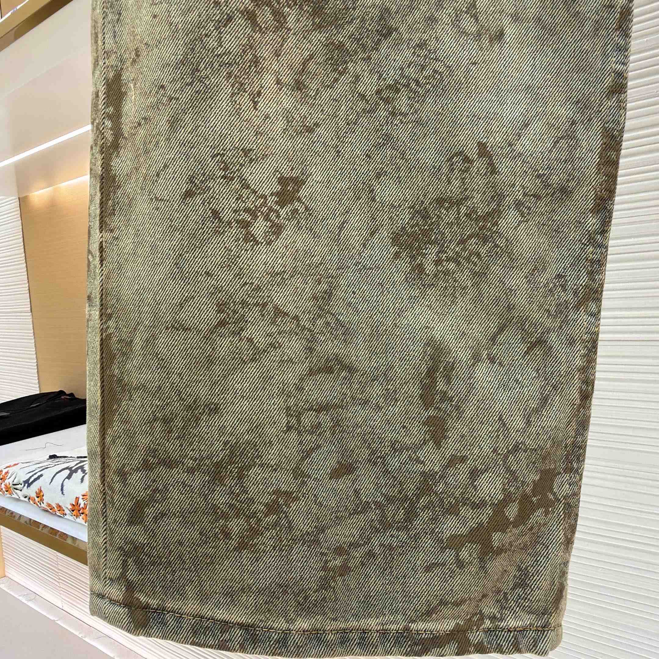 Acne Studios Regular Fit Jeans - 2021F  - DopestKickz