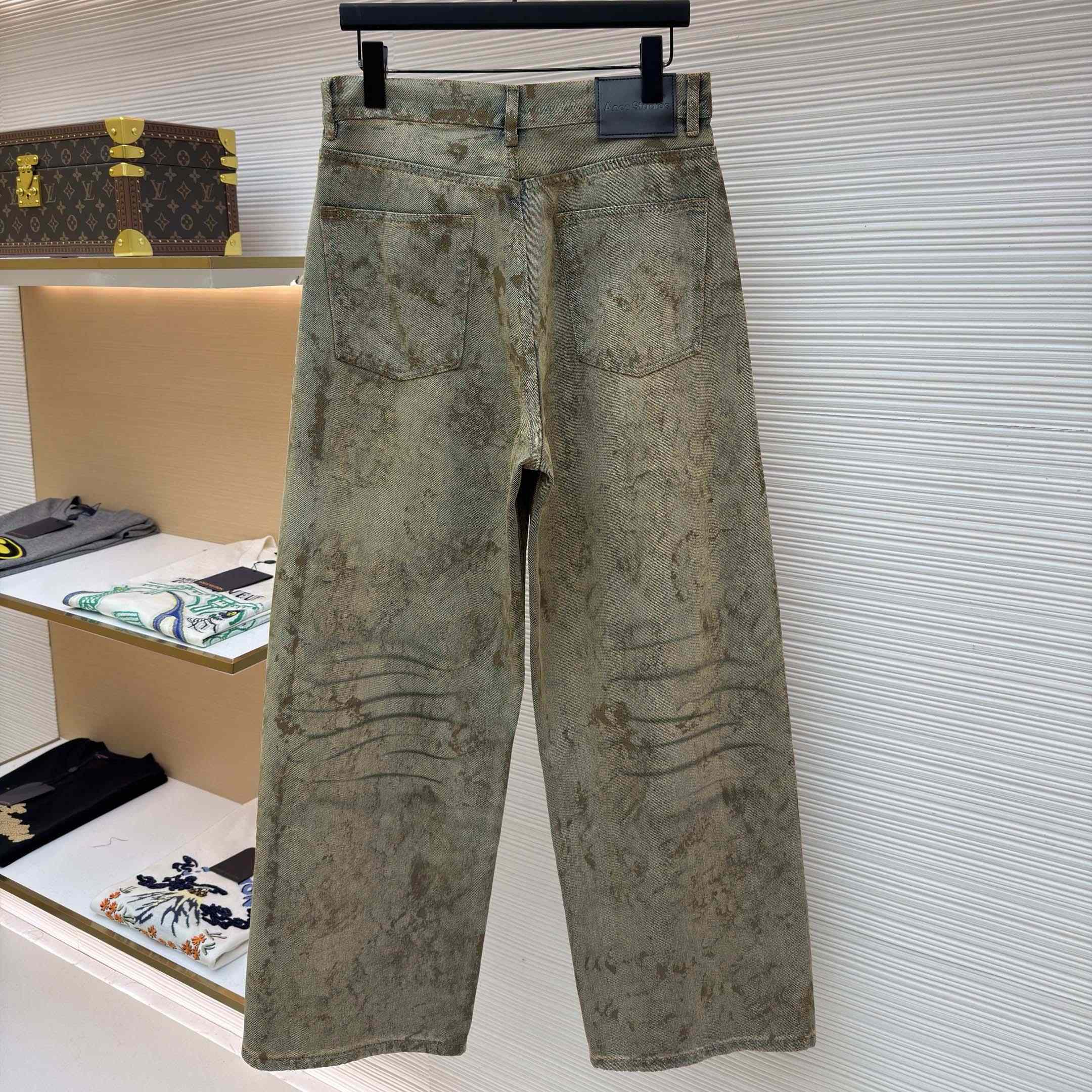 Acne Studios Regular Fit Jeans - 2021F  - DopestKickz