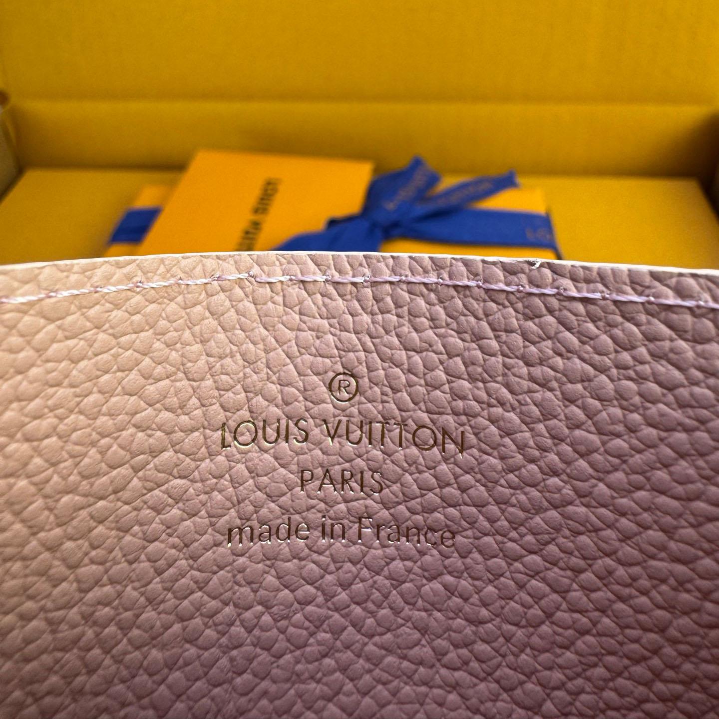 Louis Vuitton LV Charms Card Holder M27888 - DopestKickz