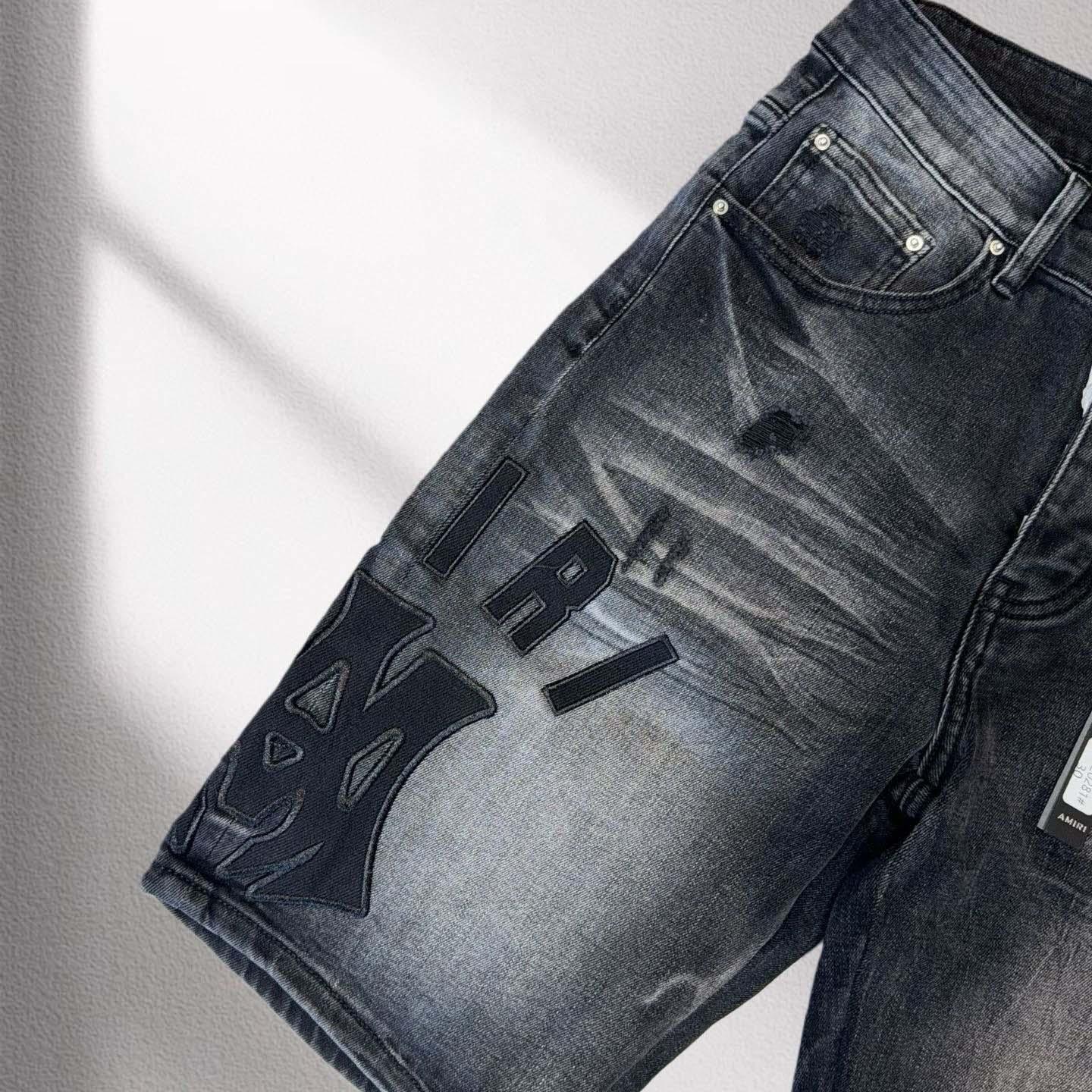 Amiri Shorts    20281 - DopestKickz