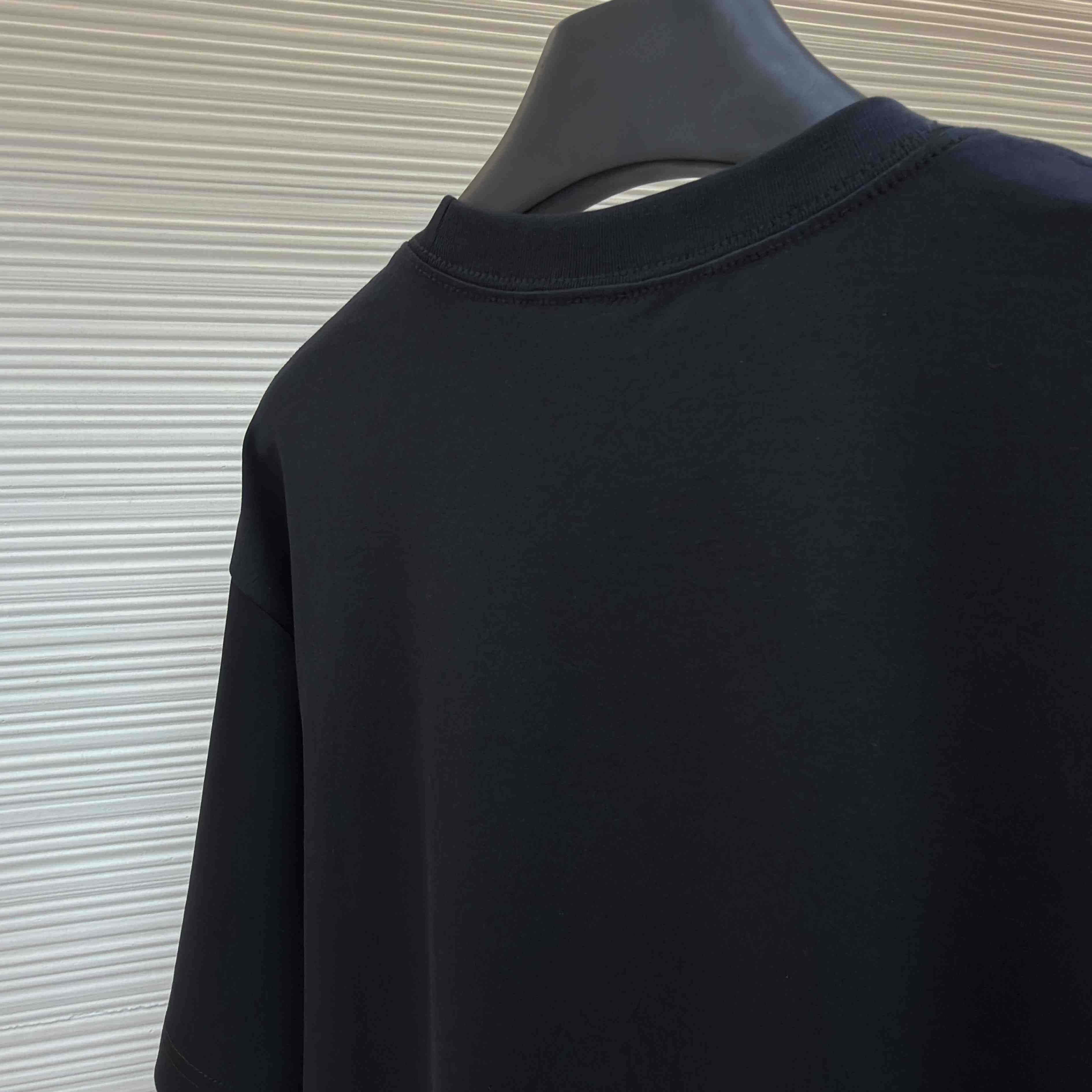  Dior T-Shirt With Embroidery - DopestKickz