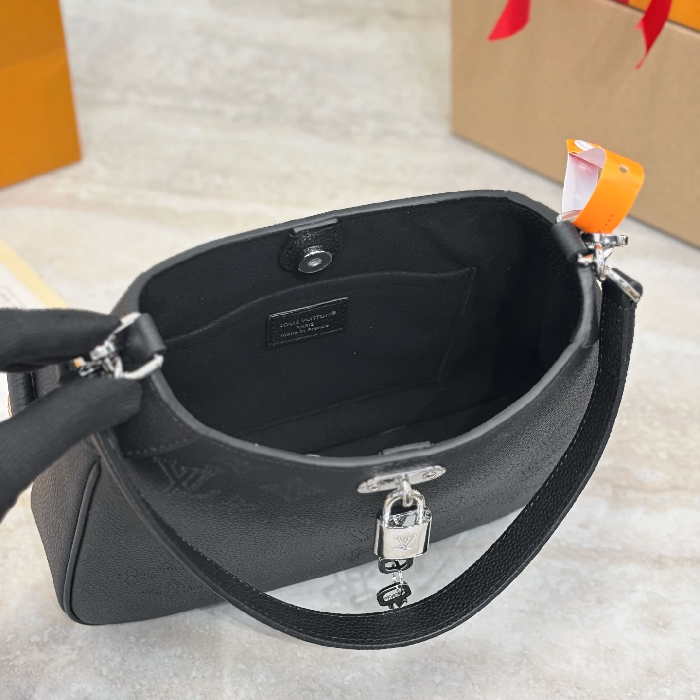 Louis Vuitton All Around PM M28306 - DopestKickz