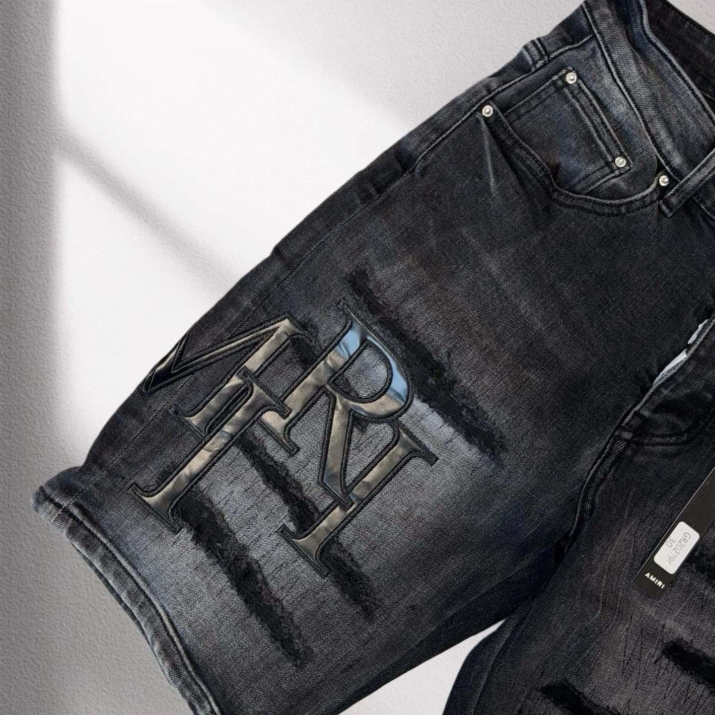 Amiri Shorts    20279 - DopestKickz