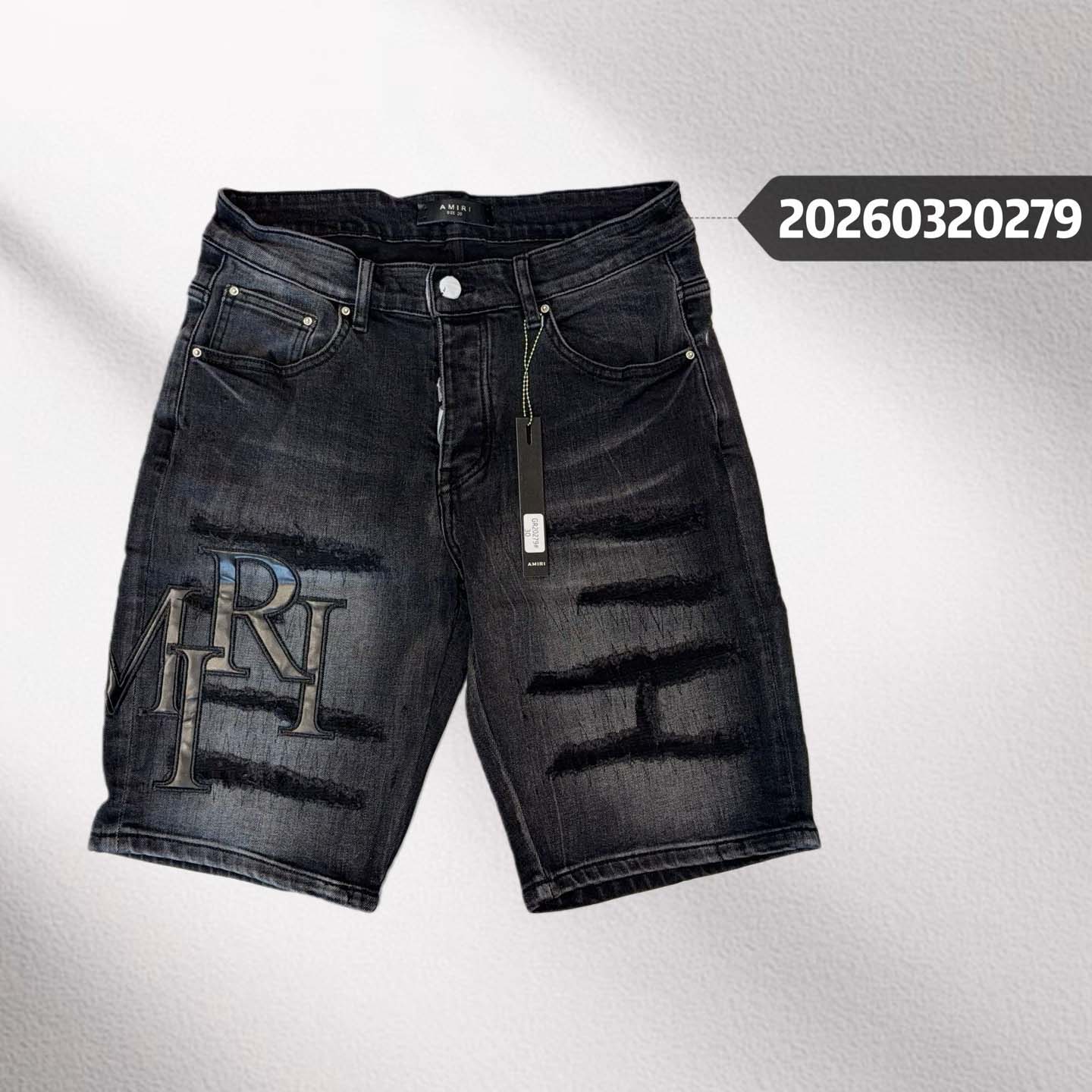 Amiri Shorts    20279 - DopestKickz