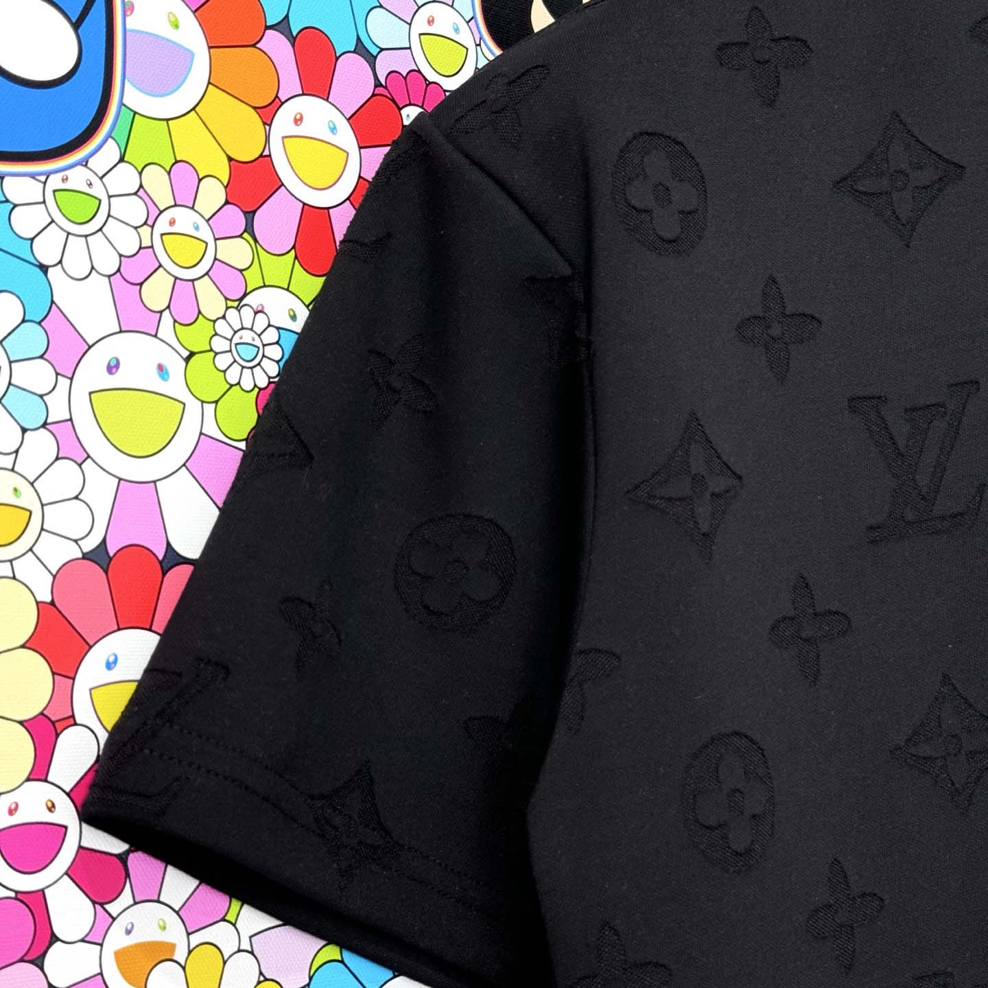 Louis Vuitton Monogram Short-Sleeved Crewneck - DopestKickz