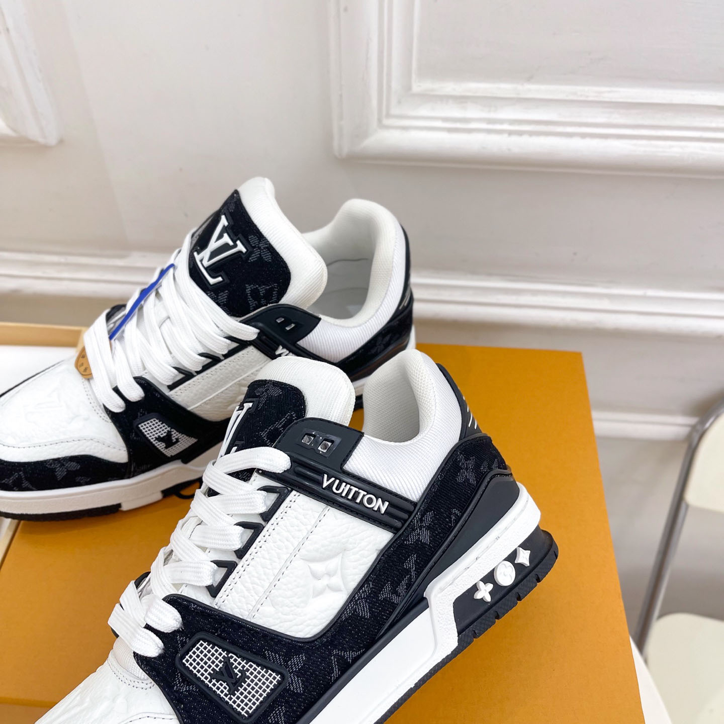 Louis Vuitton  LV Trainer Sneaker 1A9JGL - DopestKickz