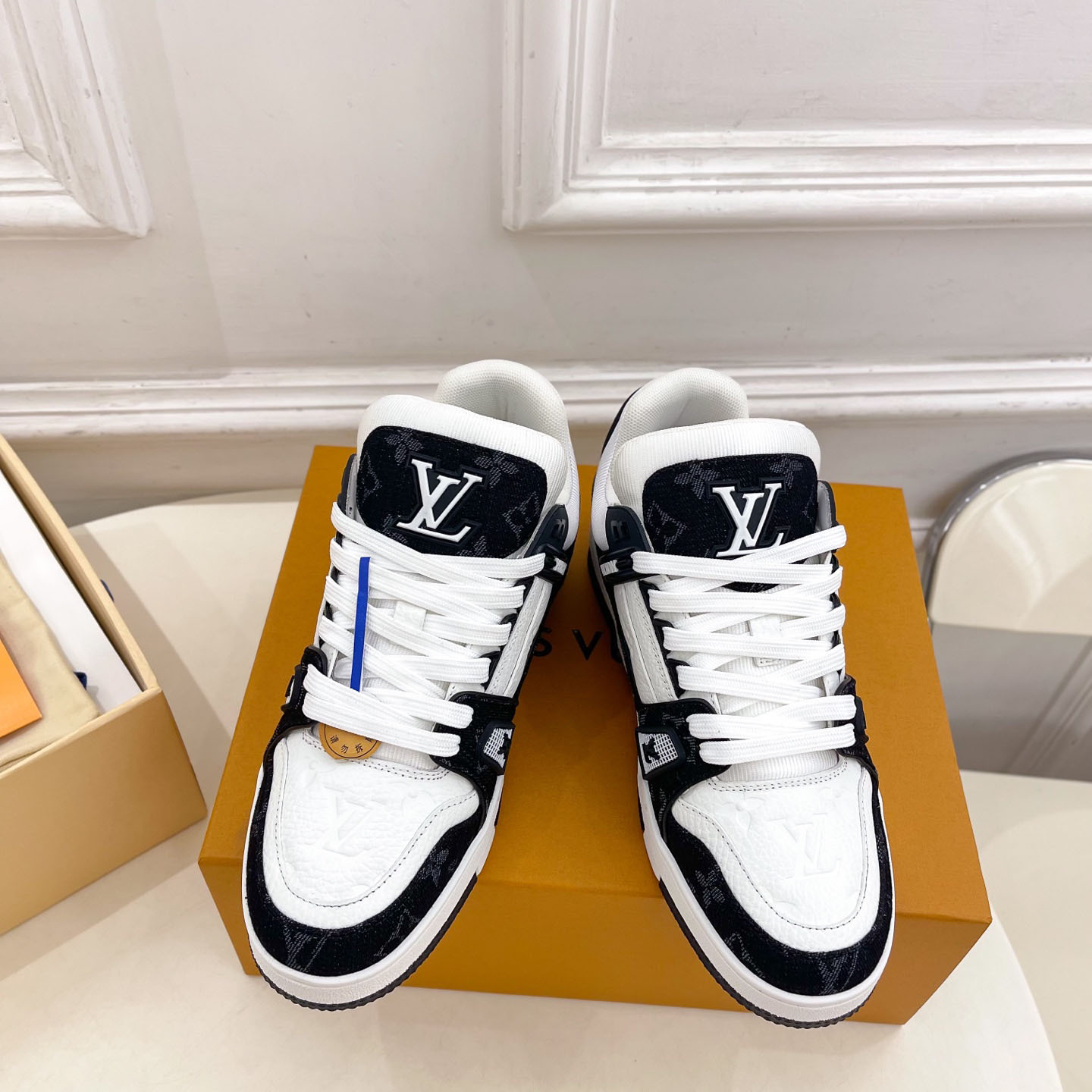 Louis Vuitton  LV Trainer Sneaker 1A9JGL - DopestKickz