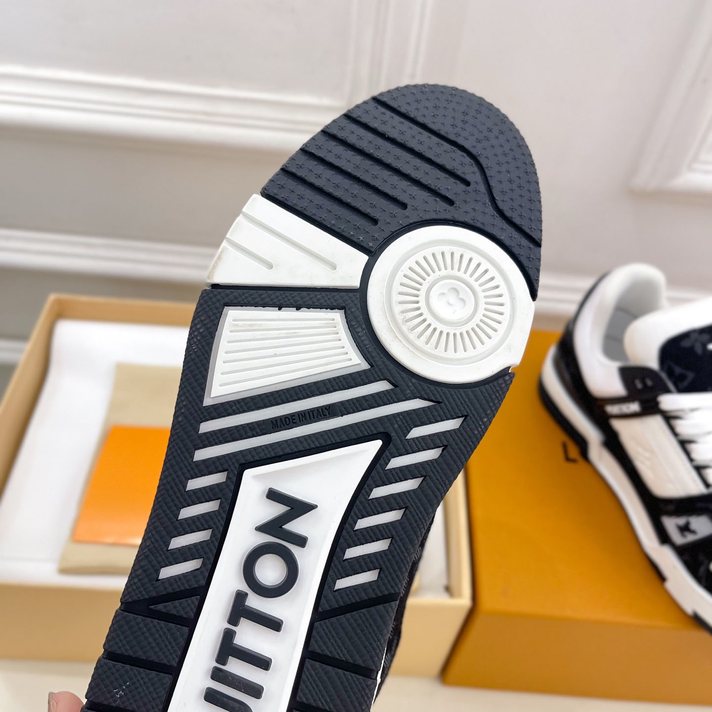 Louis Vuitton  LV Trainer Sneaker 1A9JGL - DopestKickz