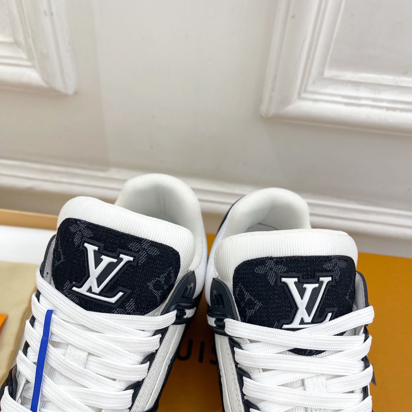 Louis Vuitton  LV Trainer Sneaker 1A9JGL - DopestKickz