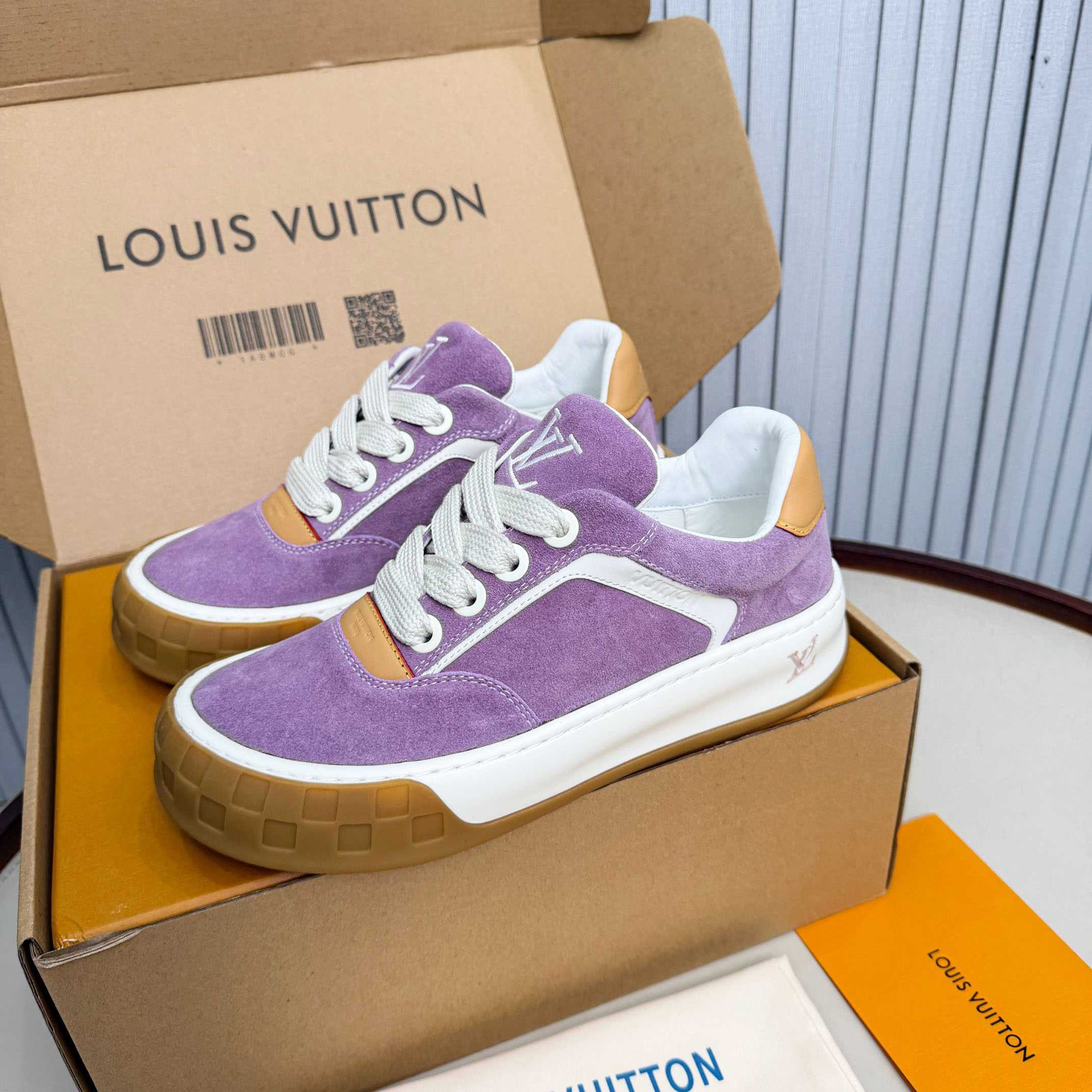 Louis Vuitton LV Tilted Sneaker 1AJTI6 - DopestKickz