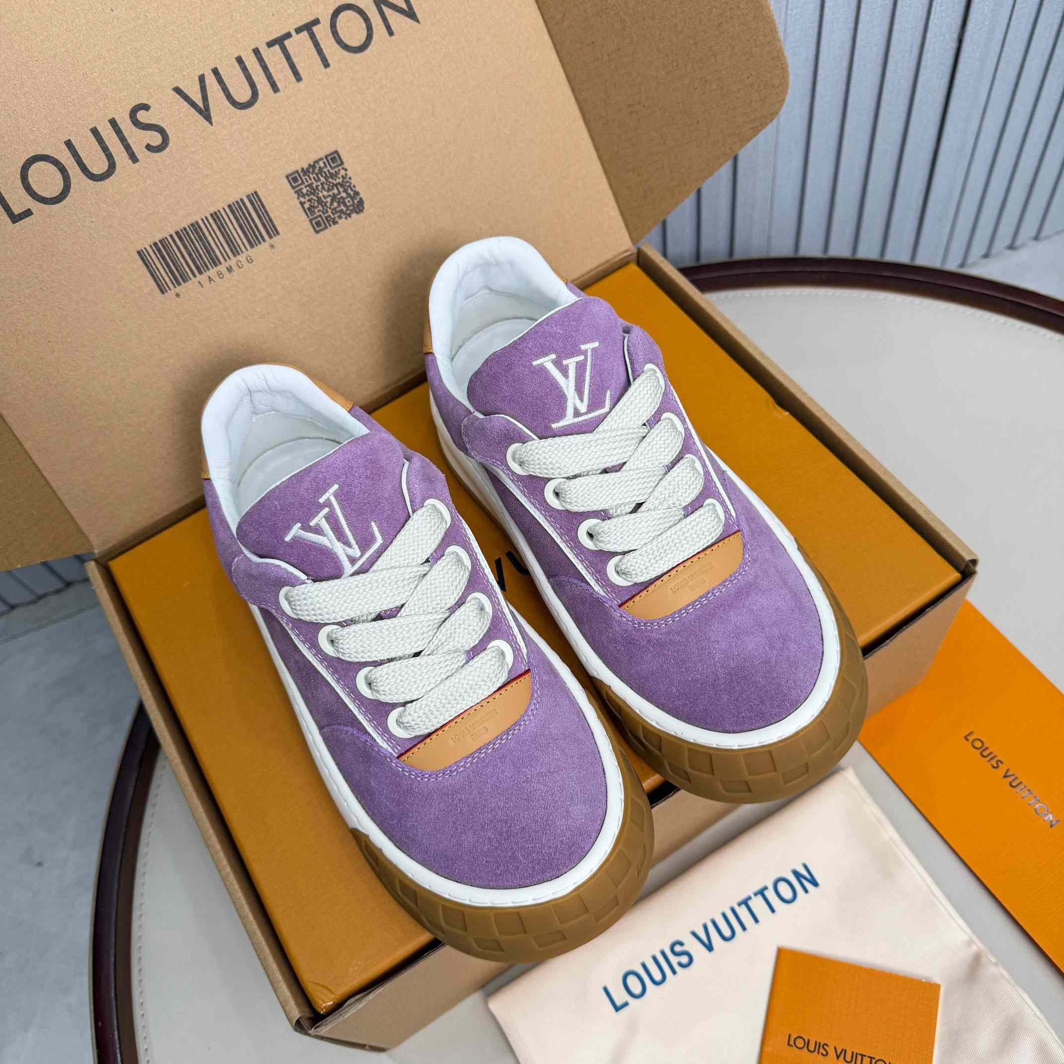 Louis Vuitton LV Tilted Sneaker 1AJTI6 - DopestKickz