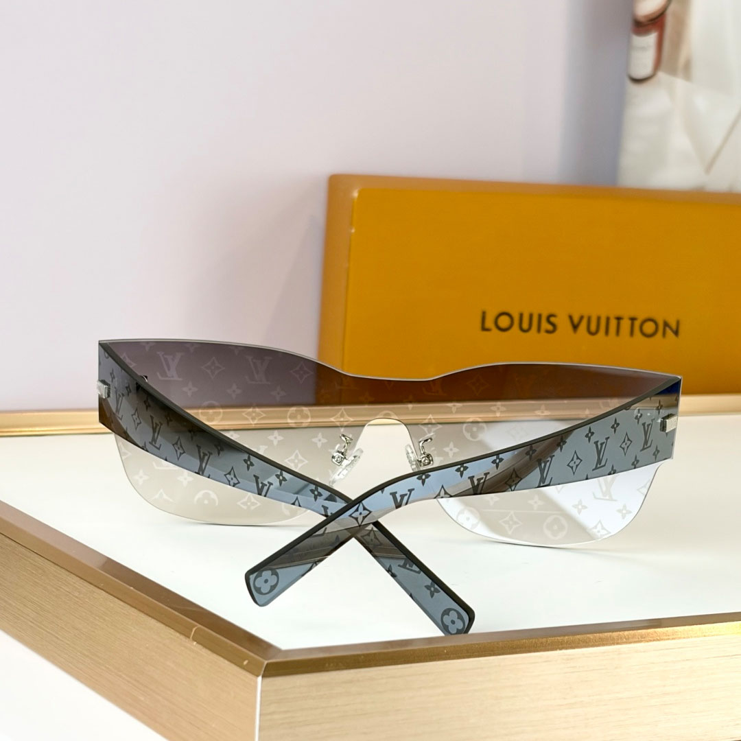 Louis Vuitton Sunglasses   Z2198U - DopestKickz