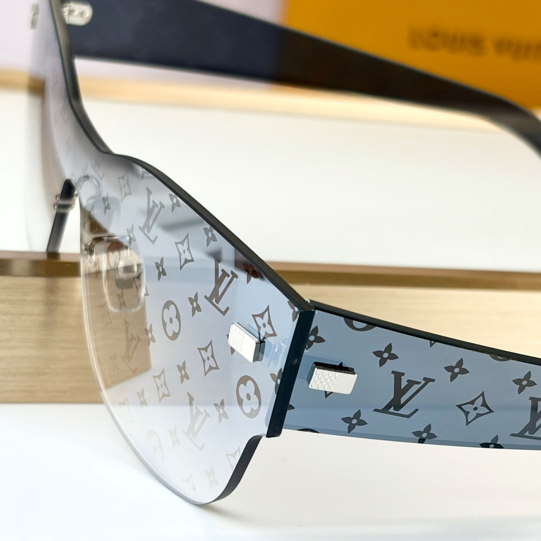 Louis Vuitton Sunglasses   Z2198U - DopestKickz
