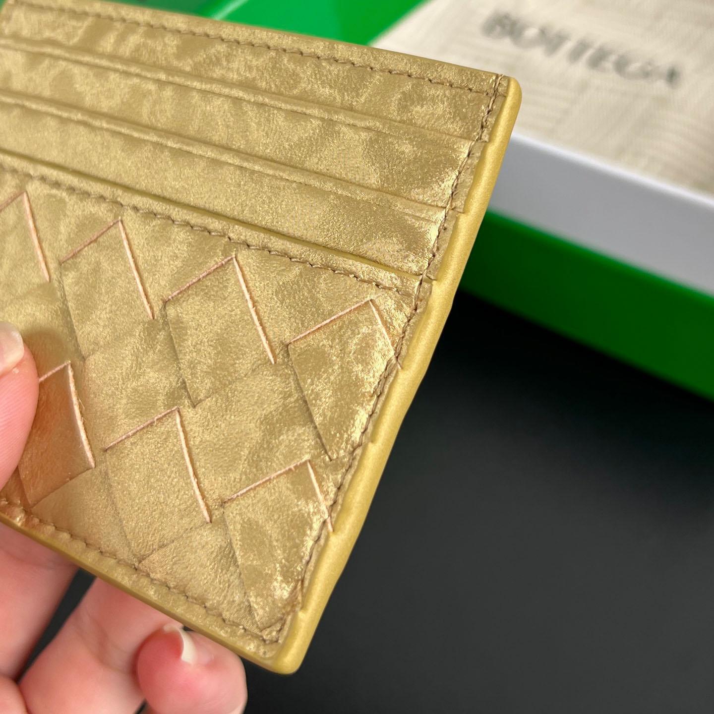 Bottega Veneta Intrecciato Credit Card Case - DopestKickz