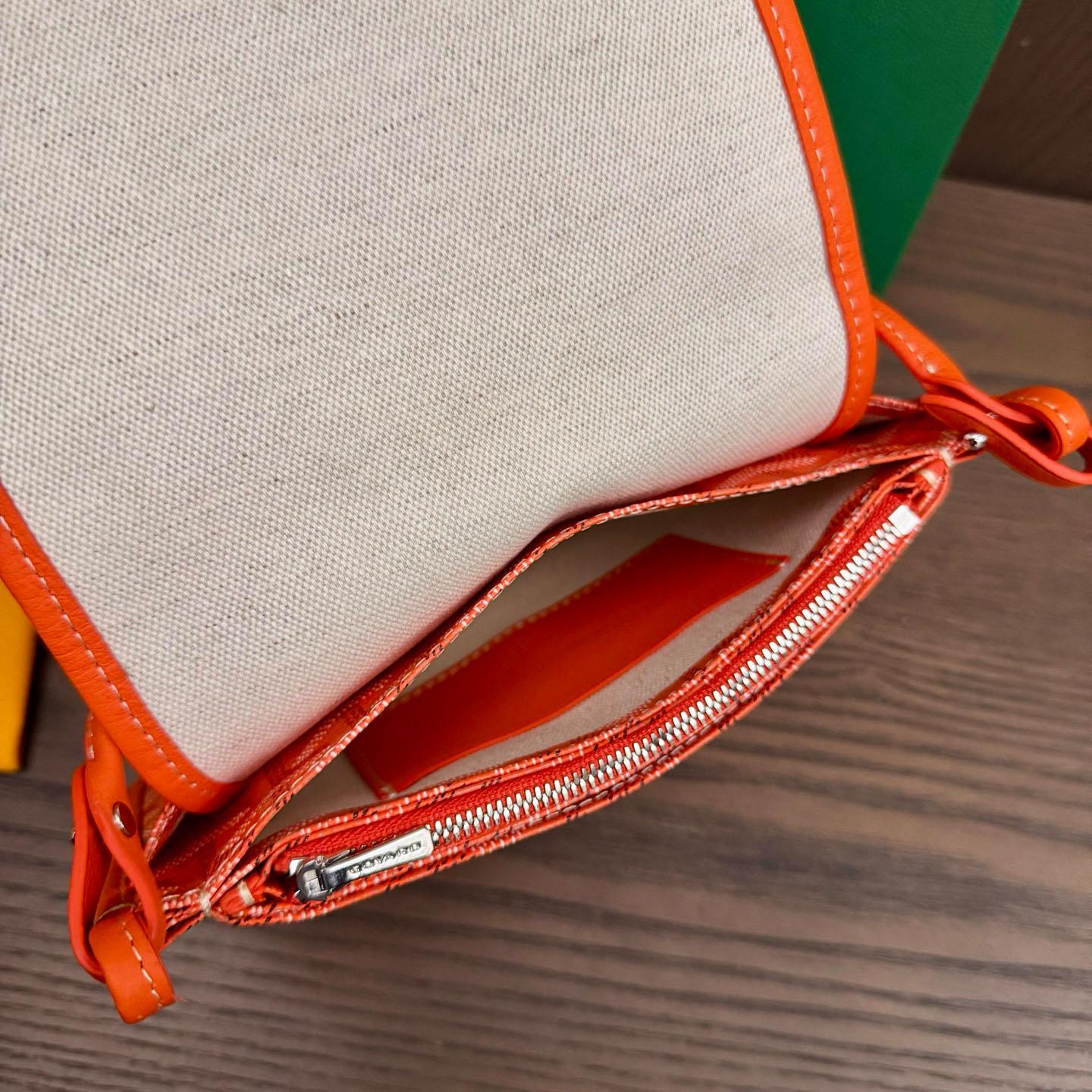 Goyard Plumet Pocket Wallet - DopestKickz