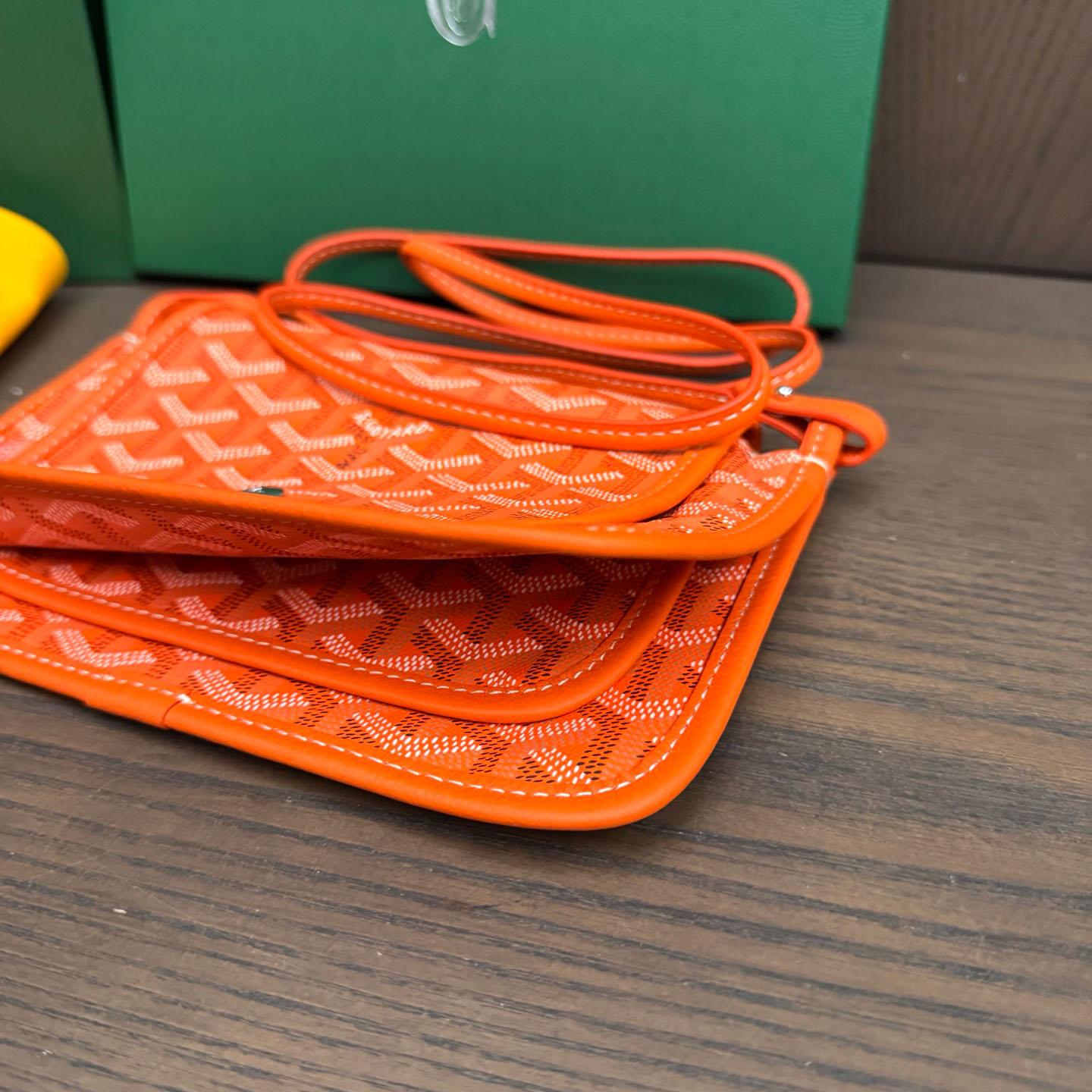 Goyard Plumet Pocket Wallet - DopestKickz