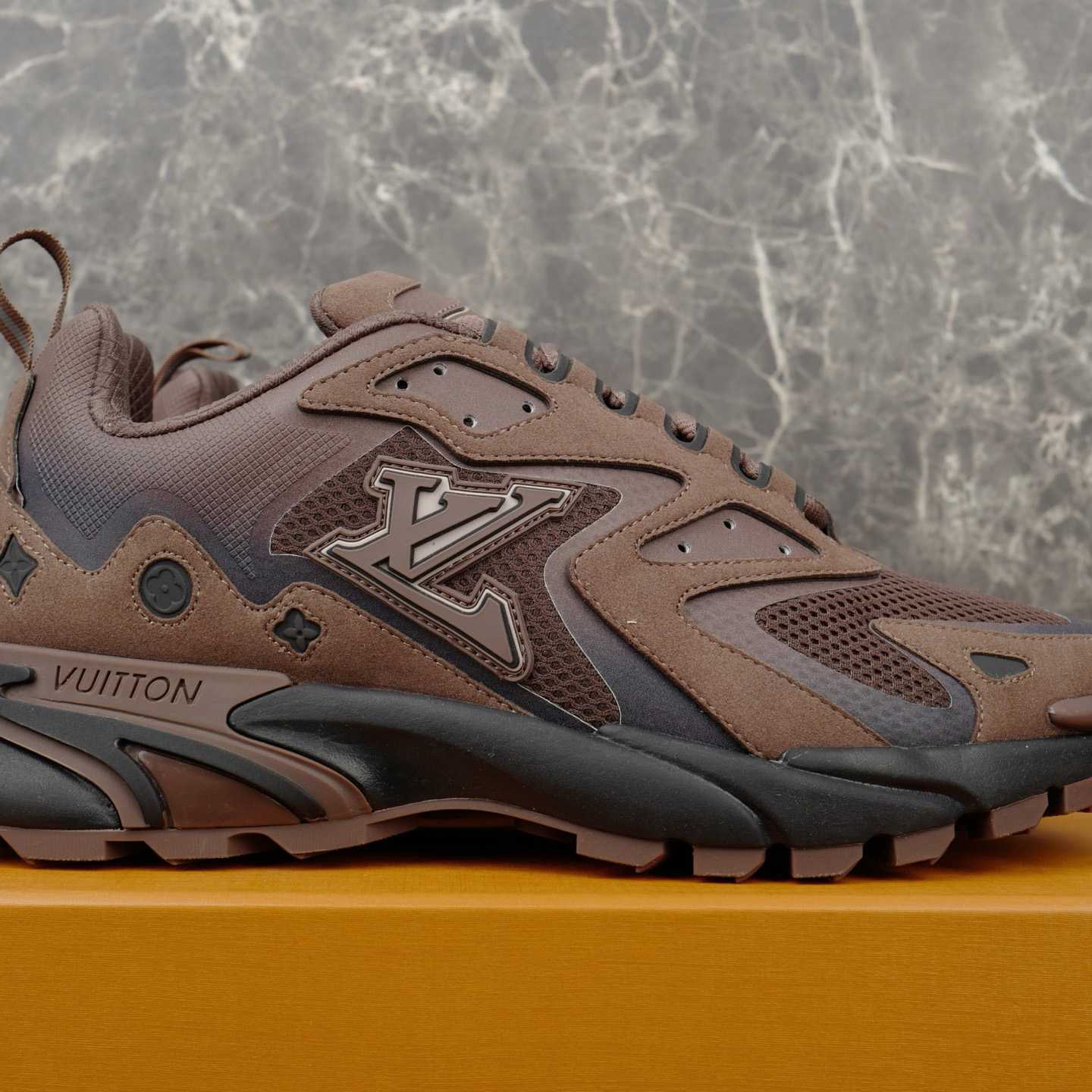 Louis Vuitton LV Runner Tatic Sneaker 1AJAPO - DopestKickz