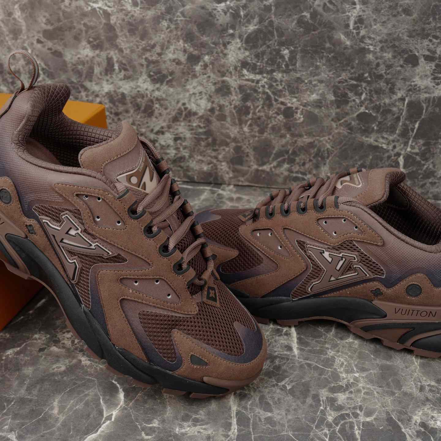 Louis Vuitton LV Runner Tatic Sneaker 1AJAPO - DopestKickz