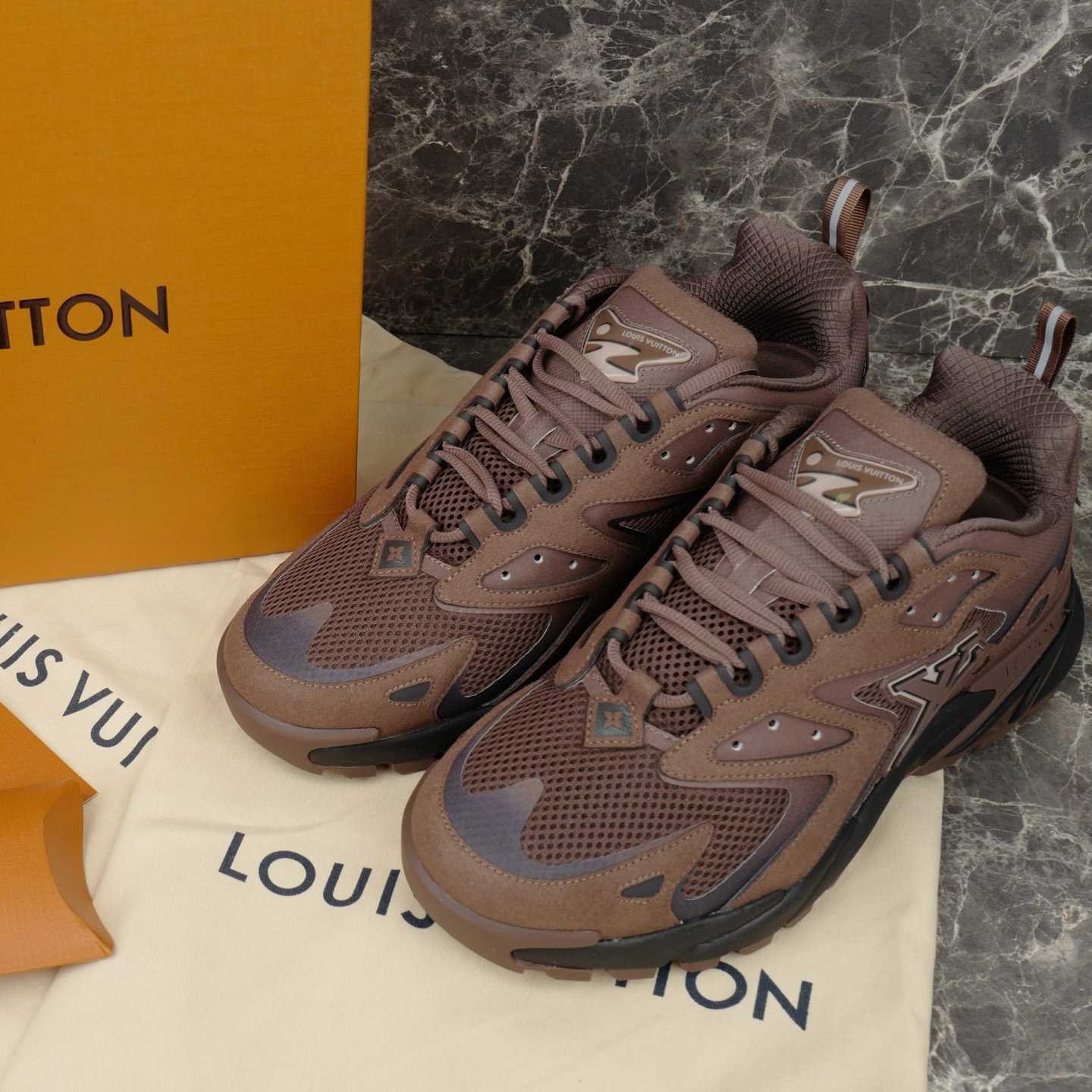 Louis Vuitton LV Runner Tatic Sneaker 1AJAPO - DopestKickz