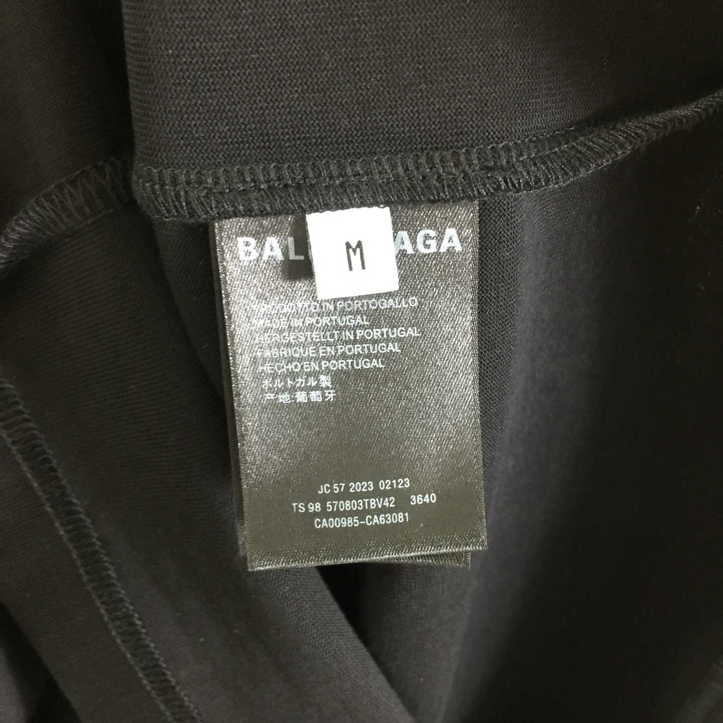 Balenciaga  T-shirt Medium Fit  - DopestKickz