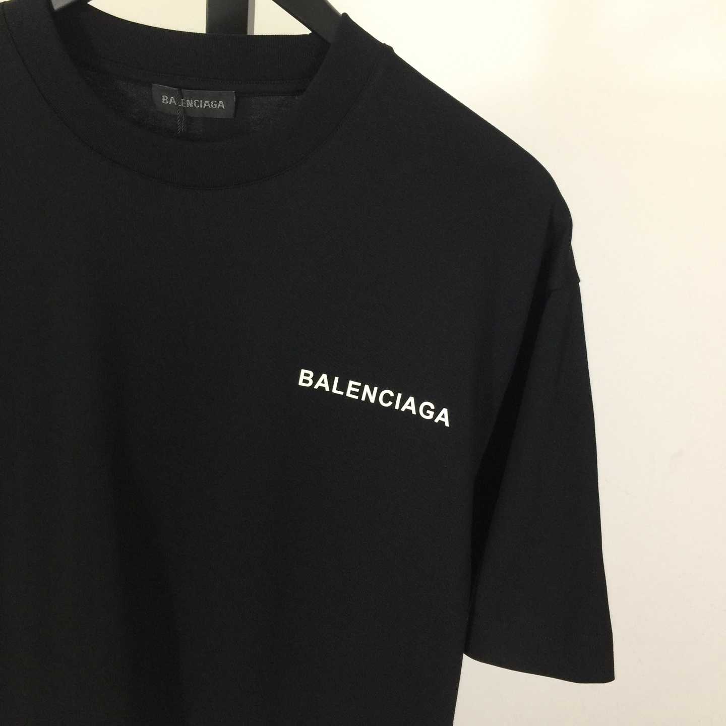 Balenciaga  T-shirt Medium Fit  - DopestKickz