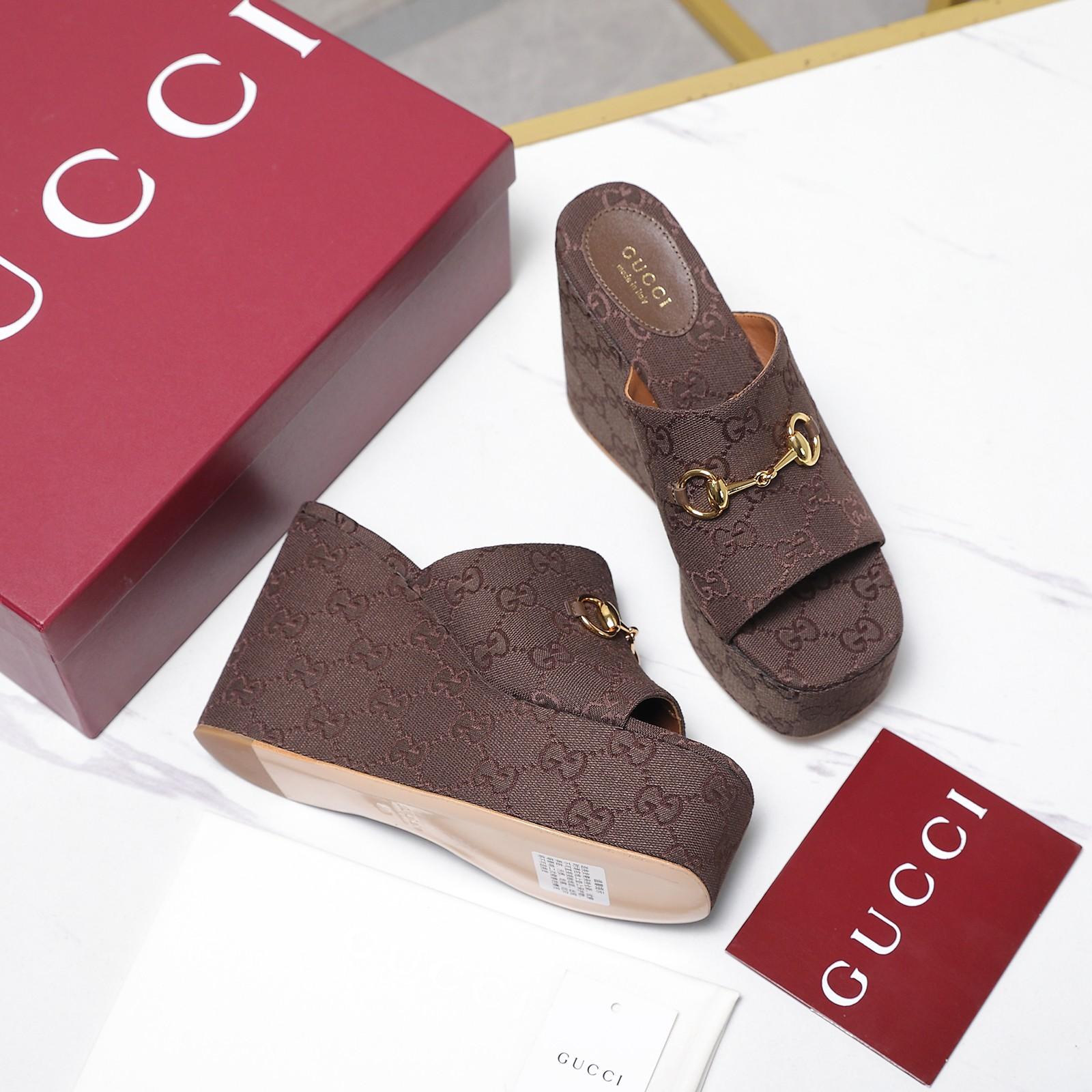 Gucci Wedge Sandal With Horsebit - DopestKickz