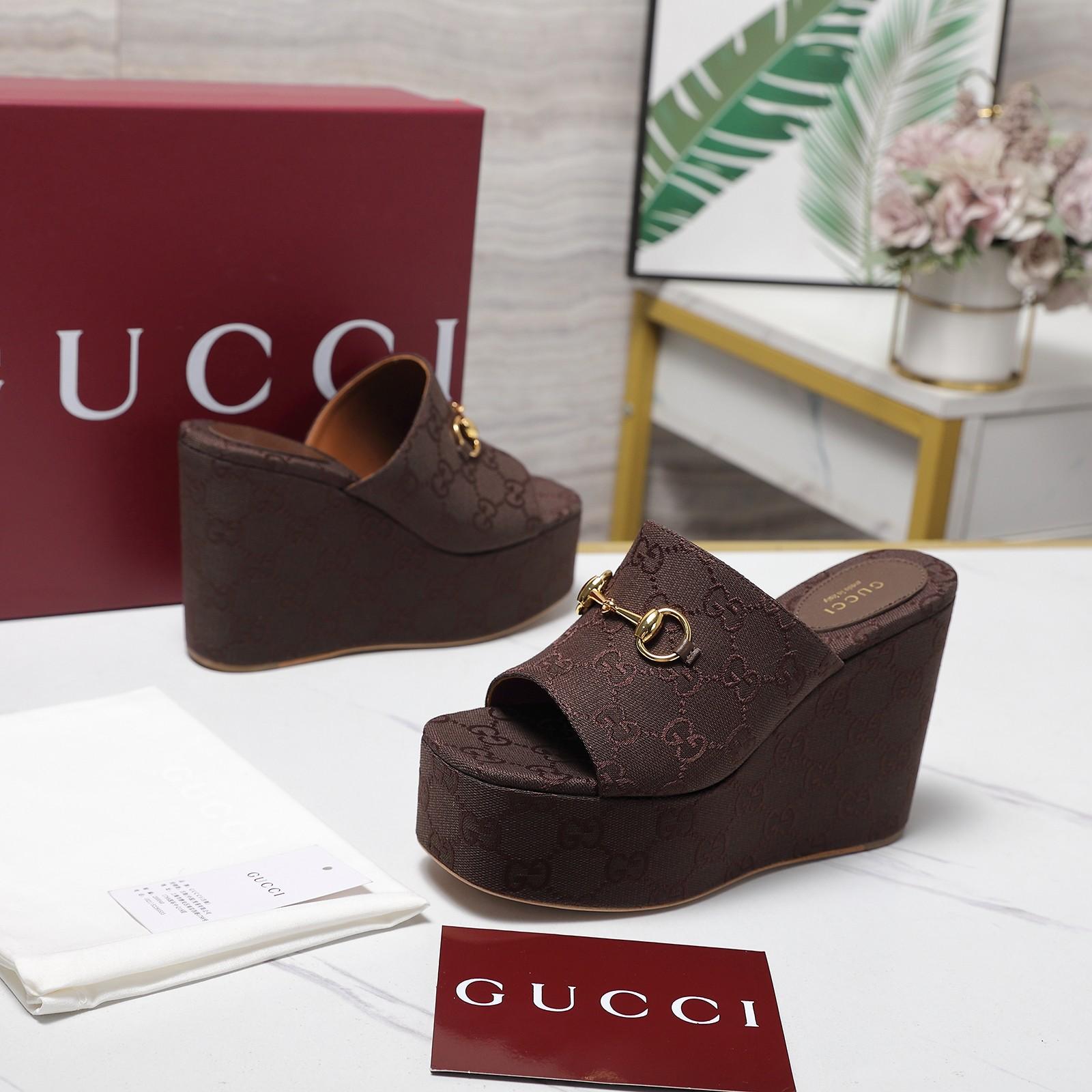 Gucci Wedge Sandal With Horsebit - DopestKickz