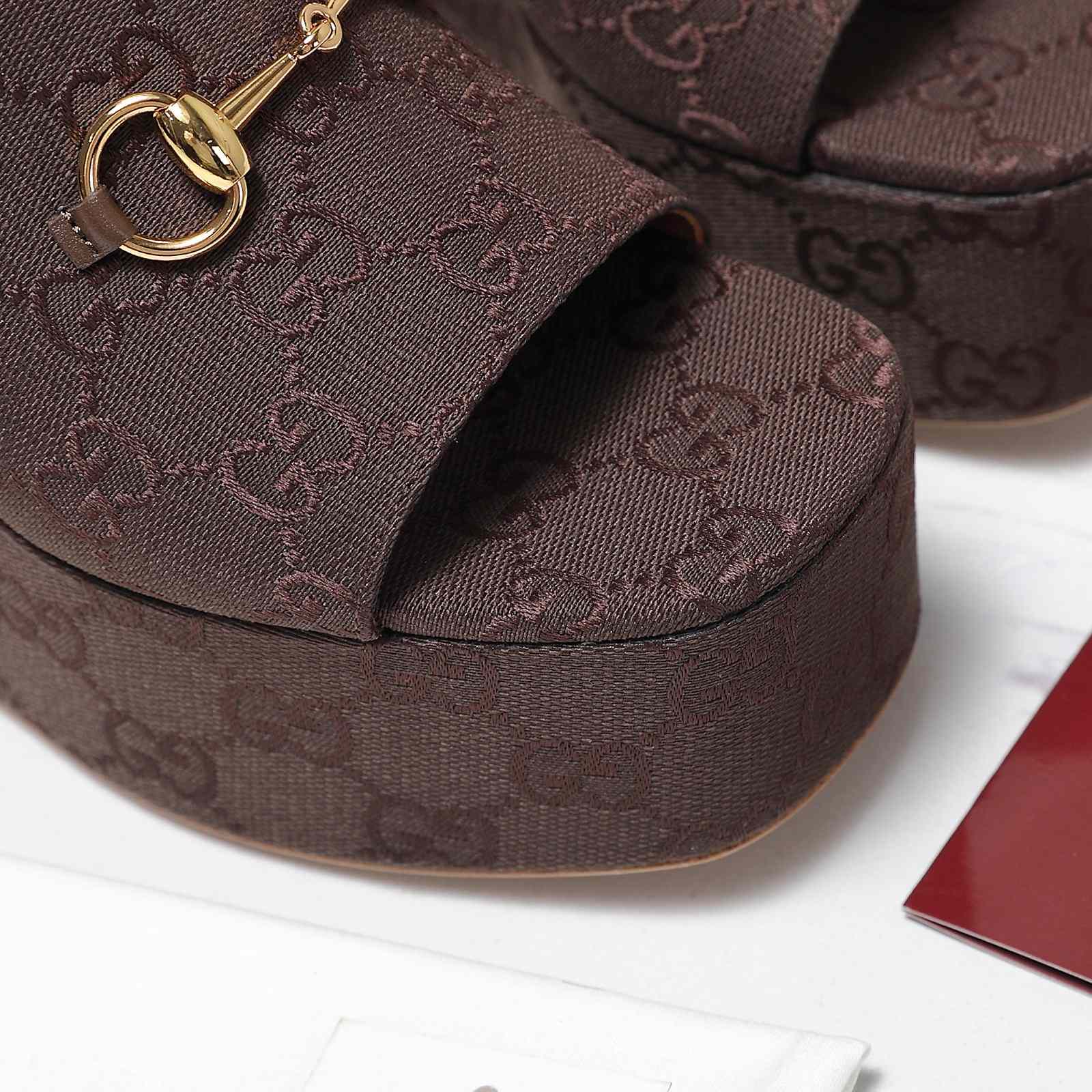 Gucci Wedge Sandal With Horsebit - DopestKickz