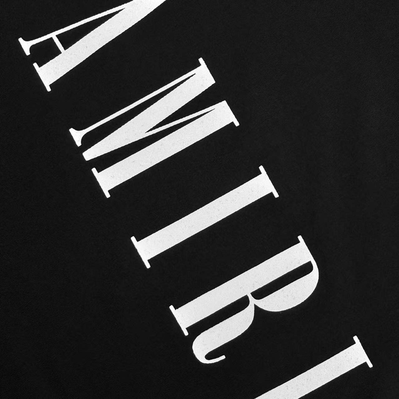 Amiri Core Logo-print T-shirt - DopestKickz