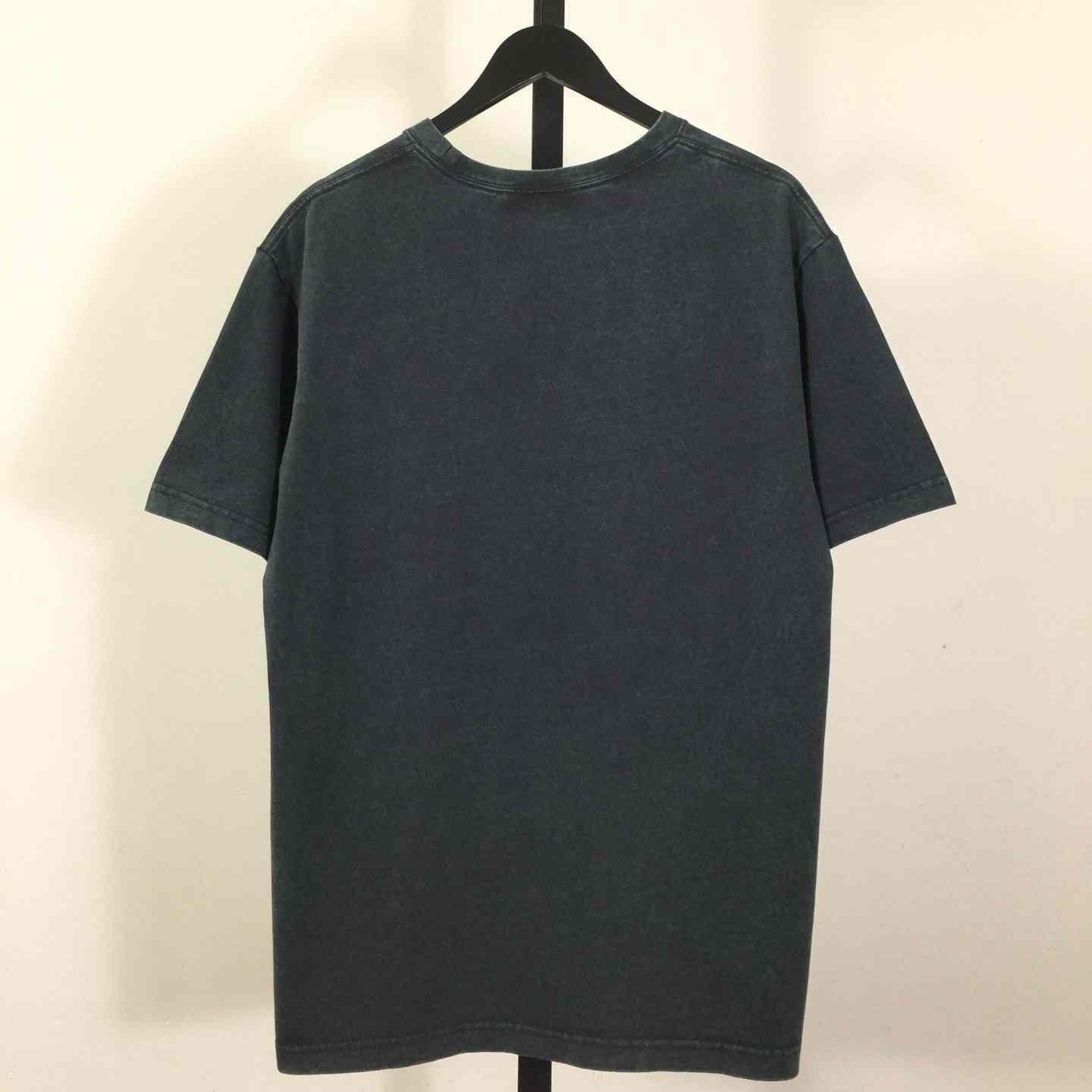 Dior T-Shirt With Pocket, Relaxed Fit  - DopestKickz