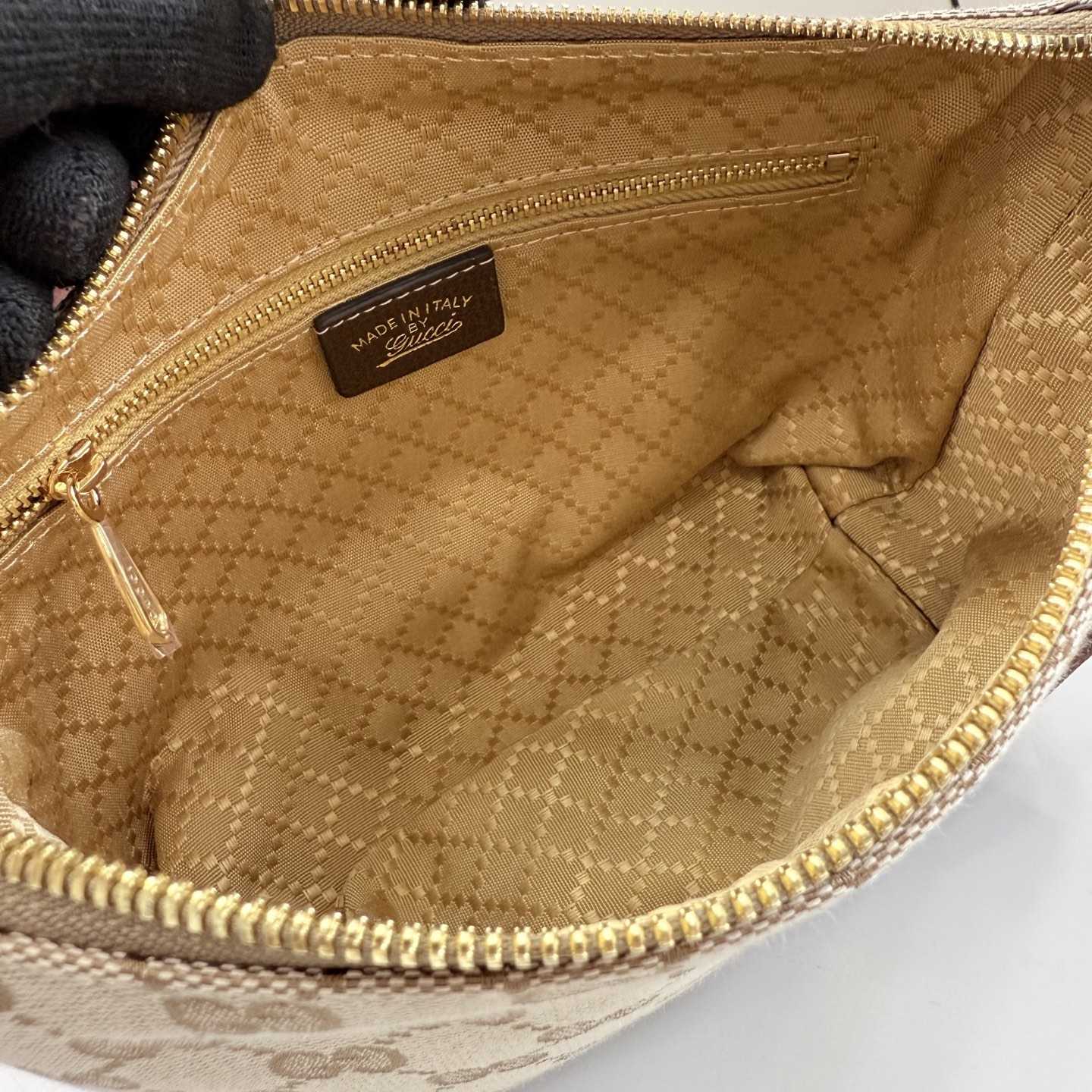 Gucci Brera Small Crossbody Bag - DopestKickz