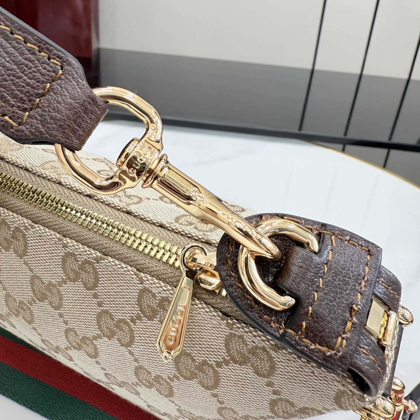 Gucci Brera Small Crossbody Bag - DopestKickz