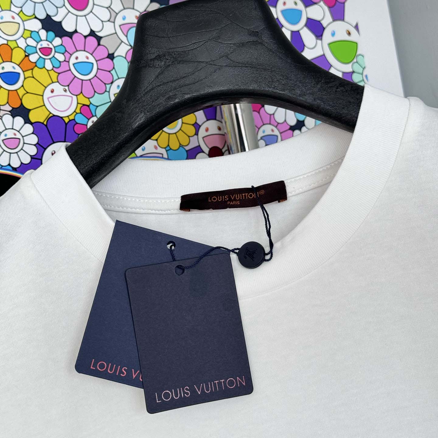 Louis Vuitton Printed Signature T-Shirt     1AJRDA - DopestKickz