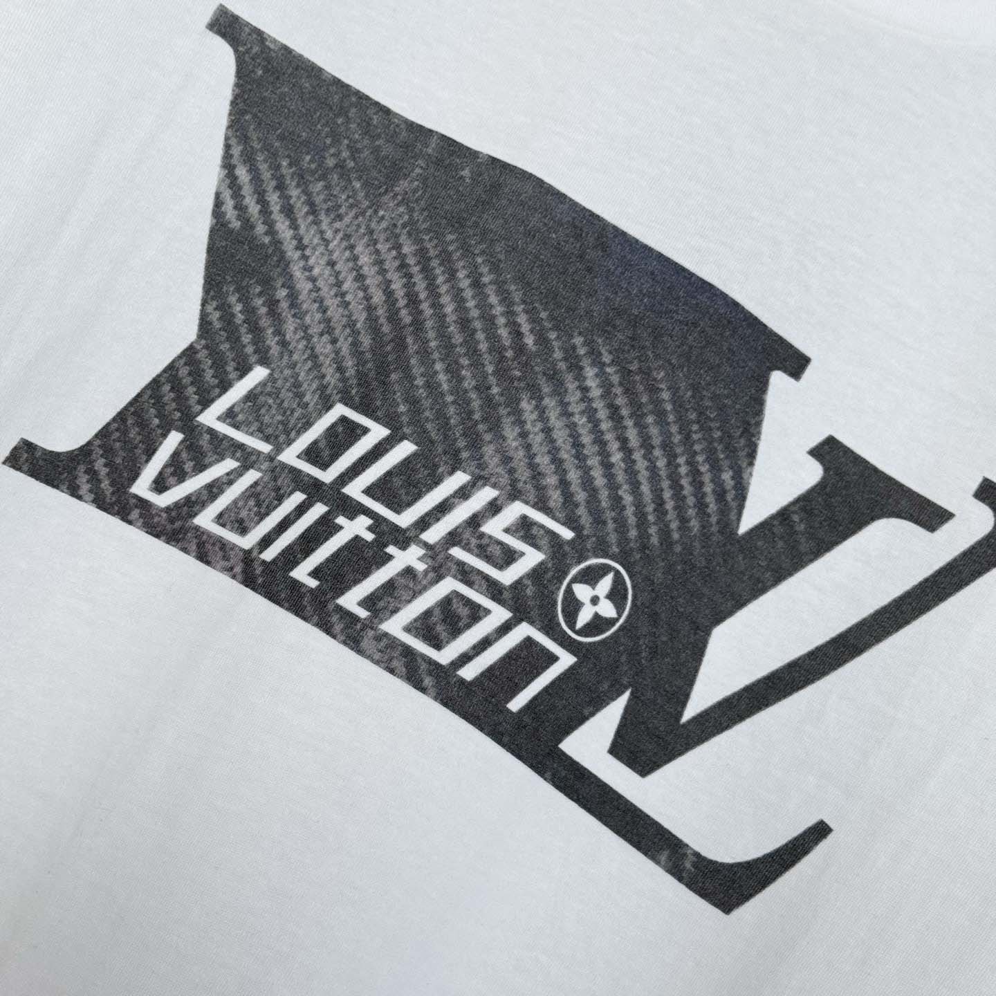 Louis Vuitton Printed Signature T-Shirt     1AJRDA - DopestKickz