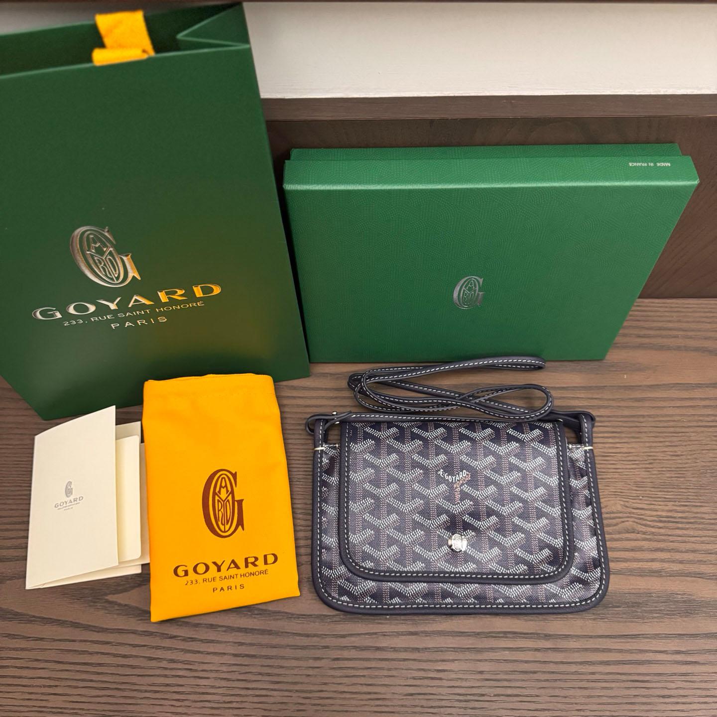 Goyard Plumet Pocket Wallet - DopestKickz
