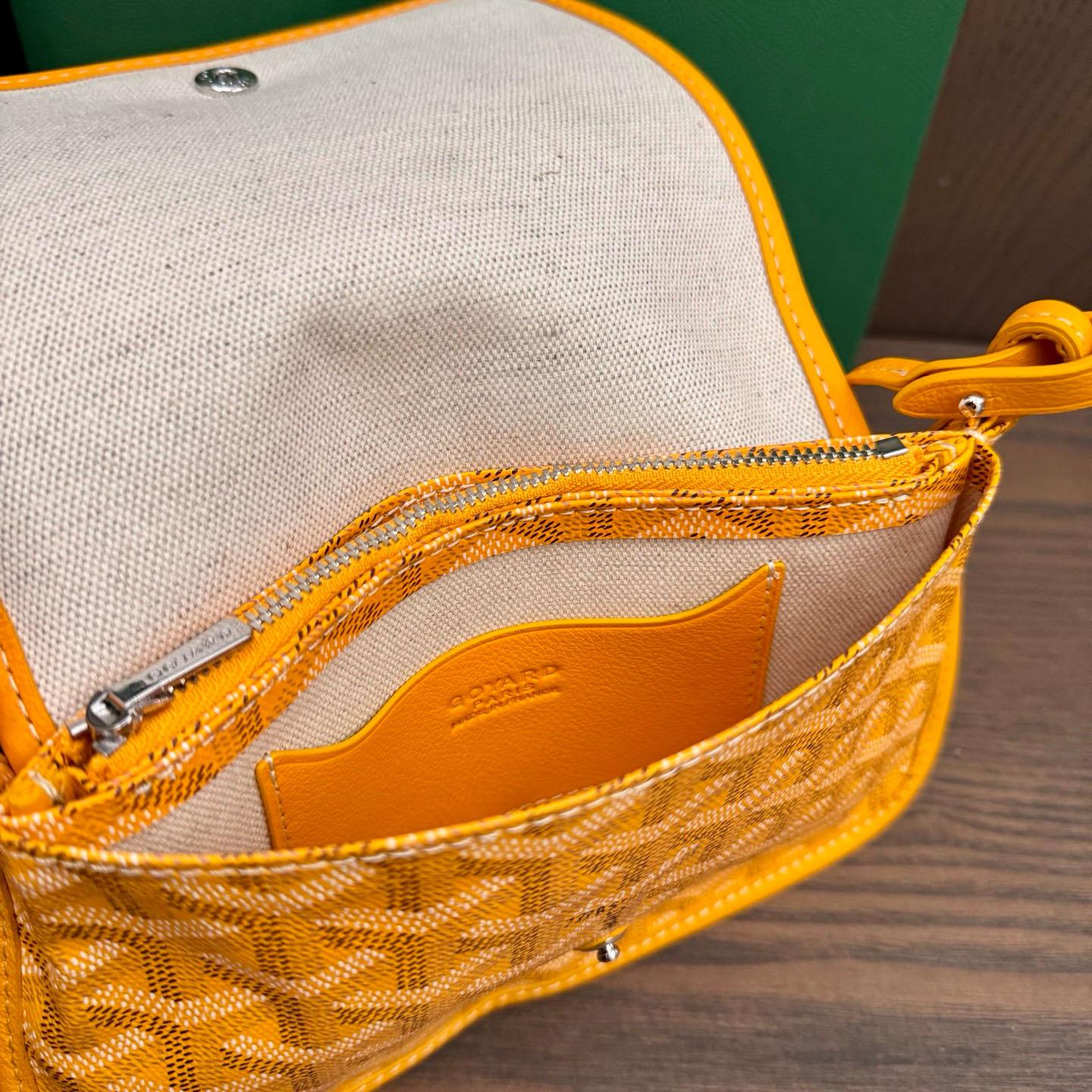 Goyard Plumet Pocket Wallet - DopestKickz