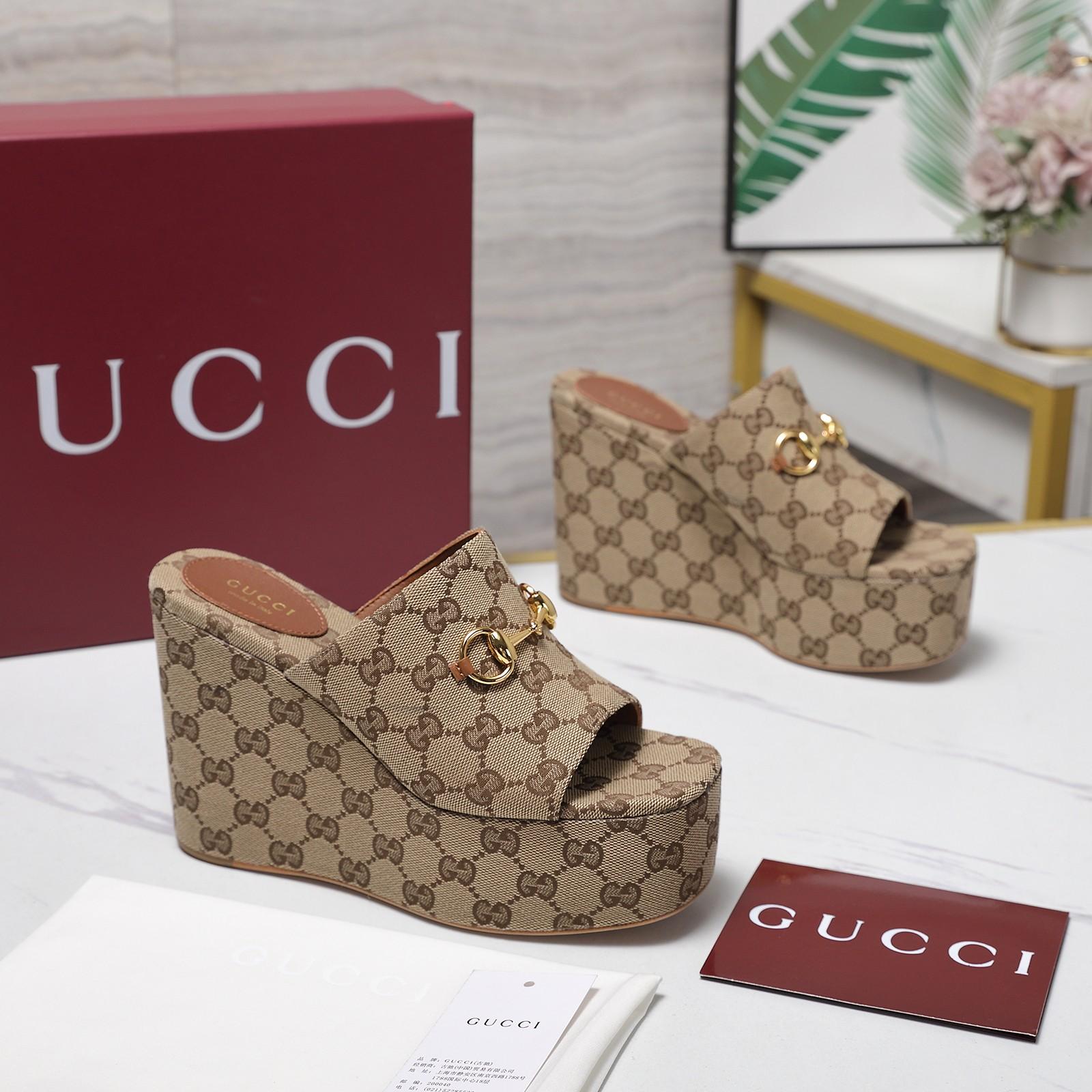Gucci Wedge Sandal With Horsebit - DopestKickz