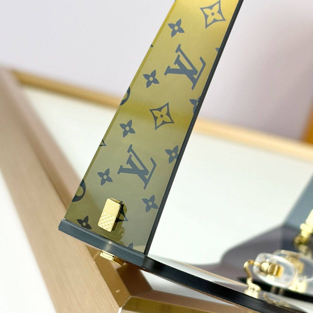 Louis Vuitton Sunglasses   Z2198U - DopestKickz