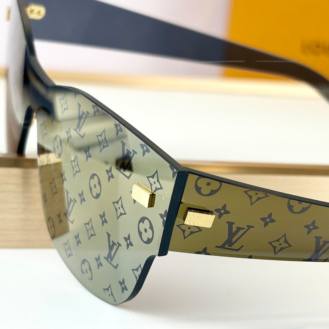 Louis Vuitton Sunglasses   Z2198U - DopestKickz