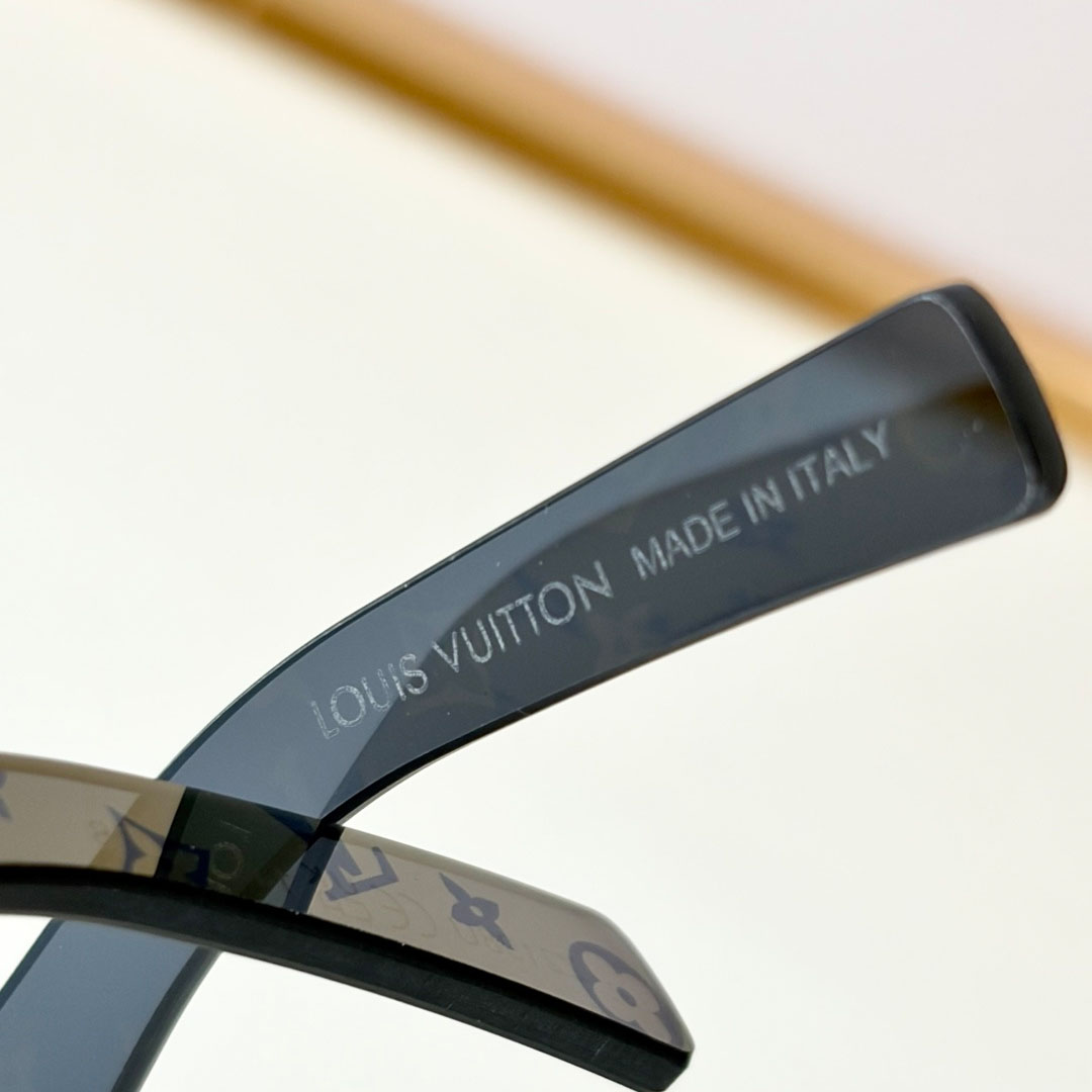 Louis Vuitton Sunglasses   Z2198U - DopestKickz
