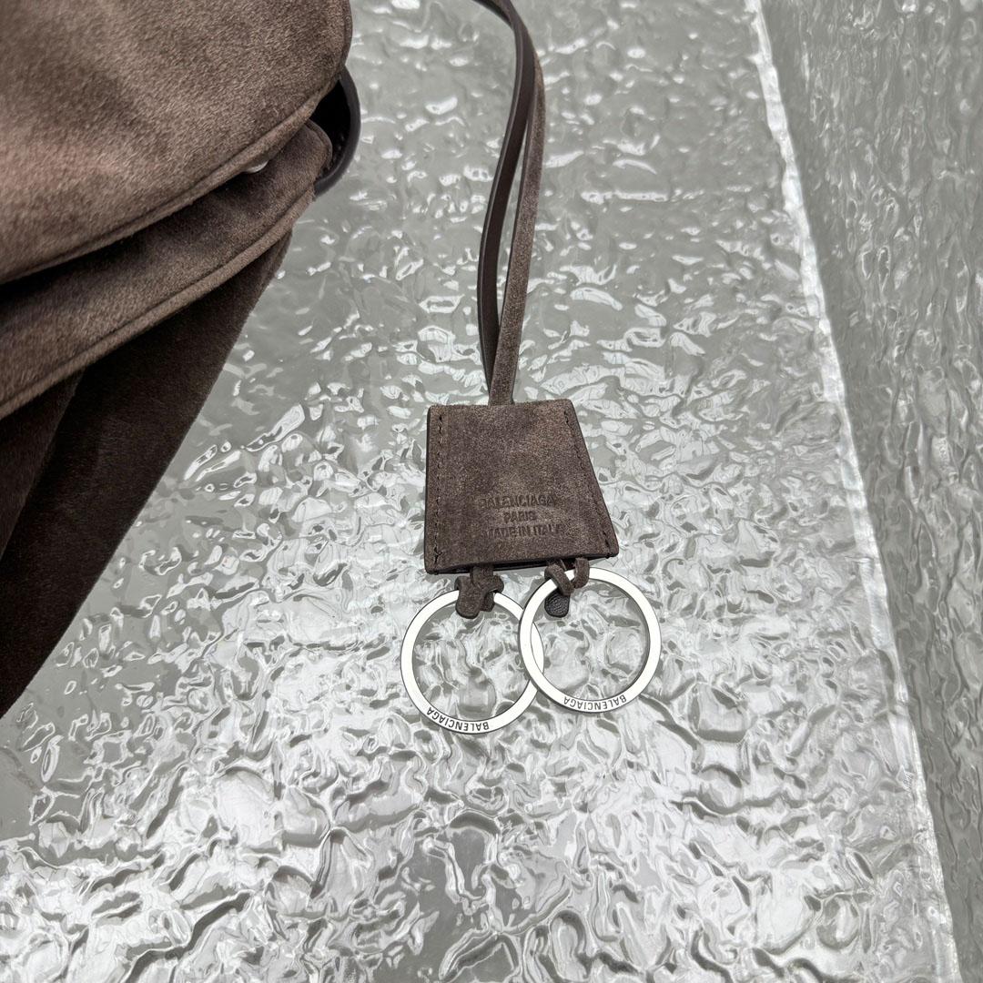 Balenciaga Rodeo Handbag Medium In Light Espresso - DopestKickz