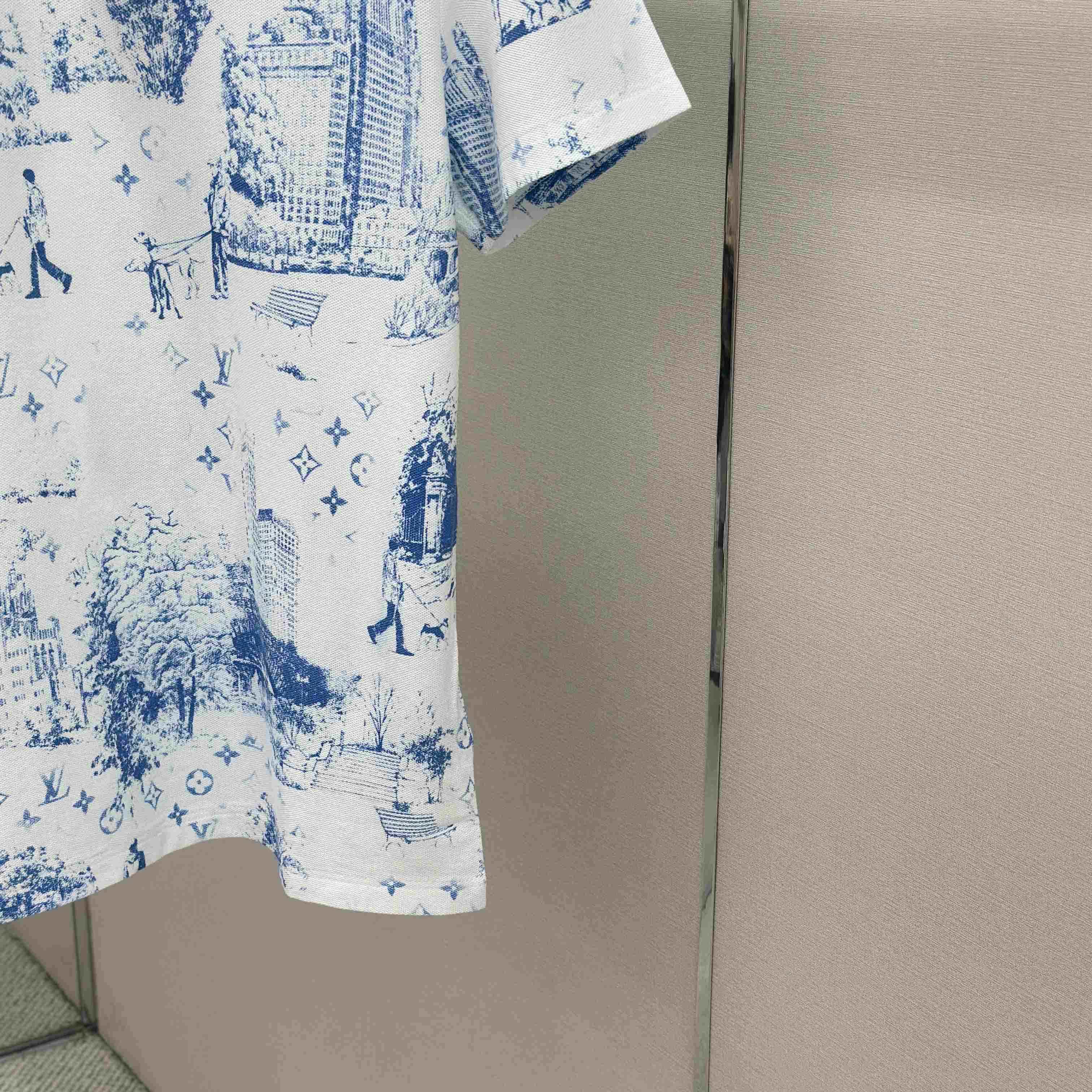 Louis Vuitton Playera en Piqué De Algodón Con Estampado 1AGJZ2 - DopestKickz