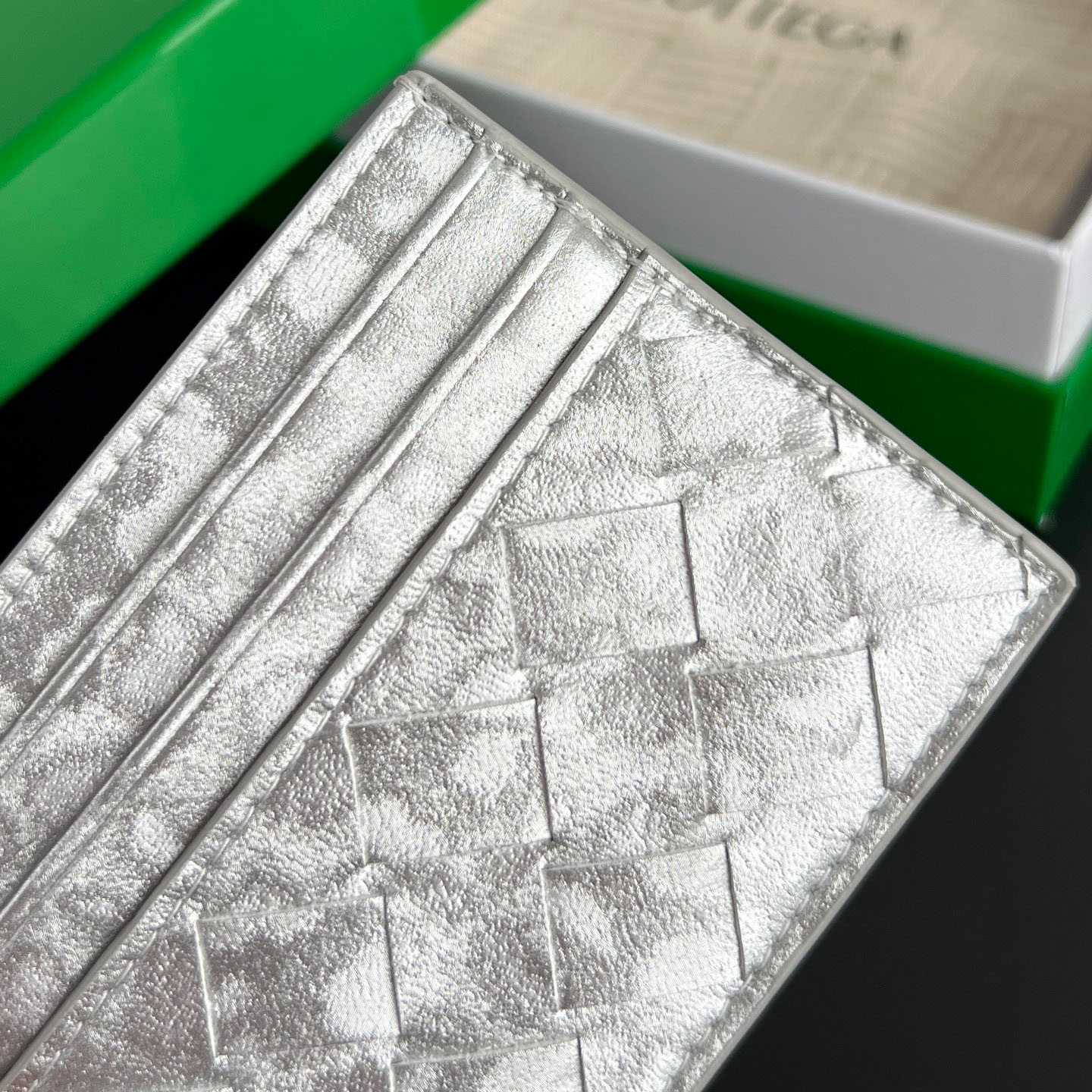 Bottega Veneta Intrecciato Credit Card Case - DopestKickz